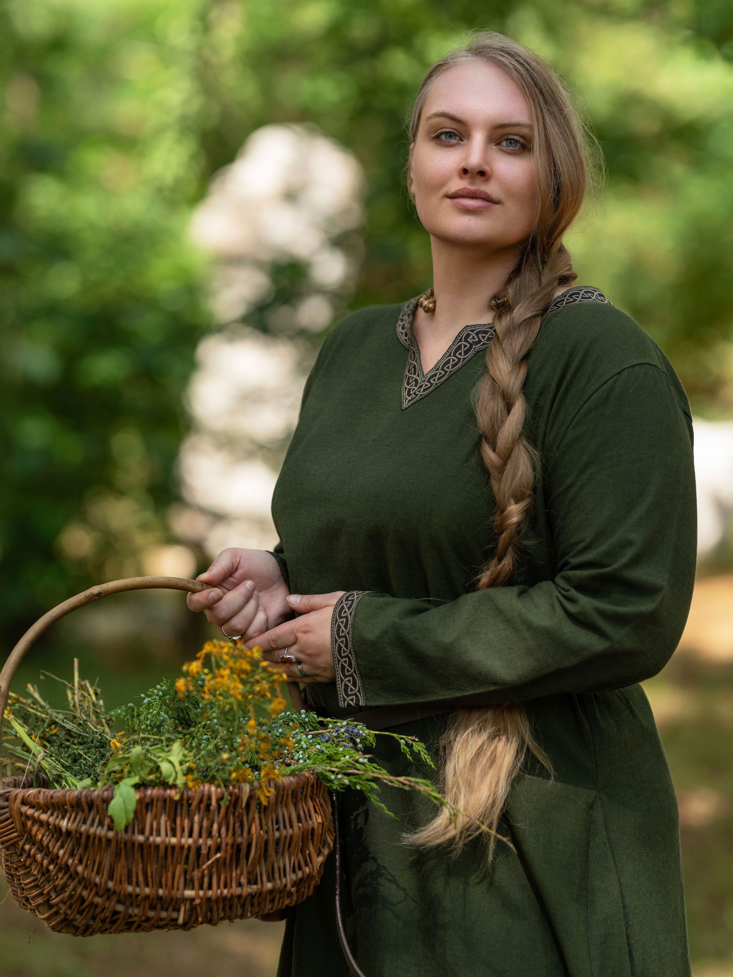 Vehi Mercatus Burgfräulein-Kostüm Mittelalter Kleid langarm Grün, mit Borte "Sigyn"