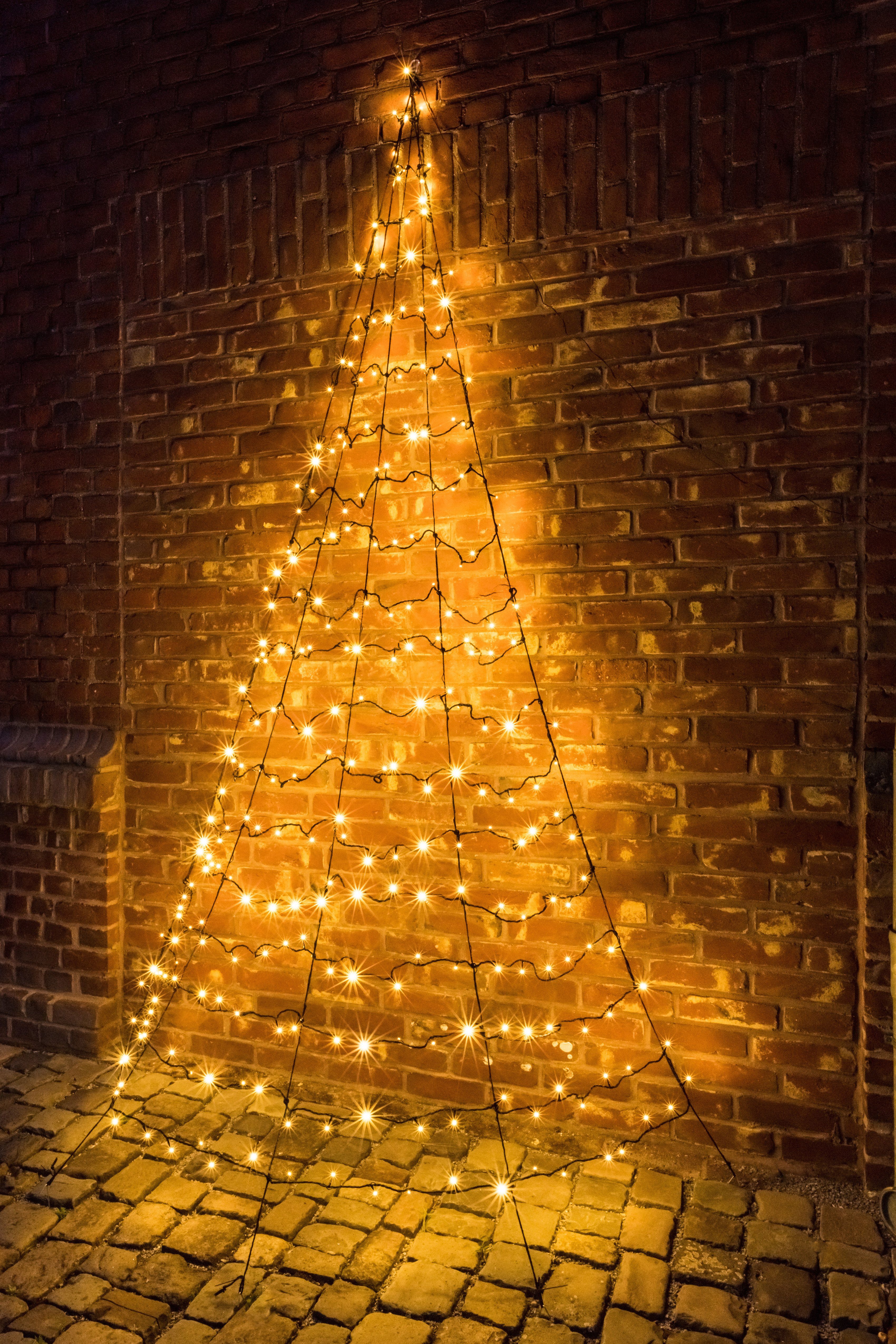 GALAXY LED Dekolicht Weihnachtsdeko aussen, LED fest integriert, Warmweiß,  zum Anbringen an der Hauswand