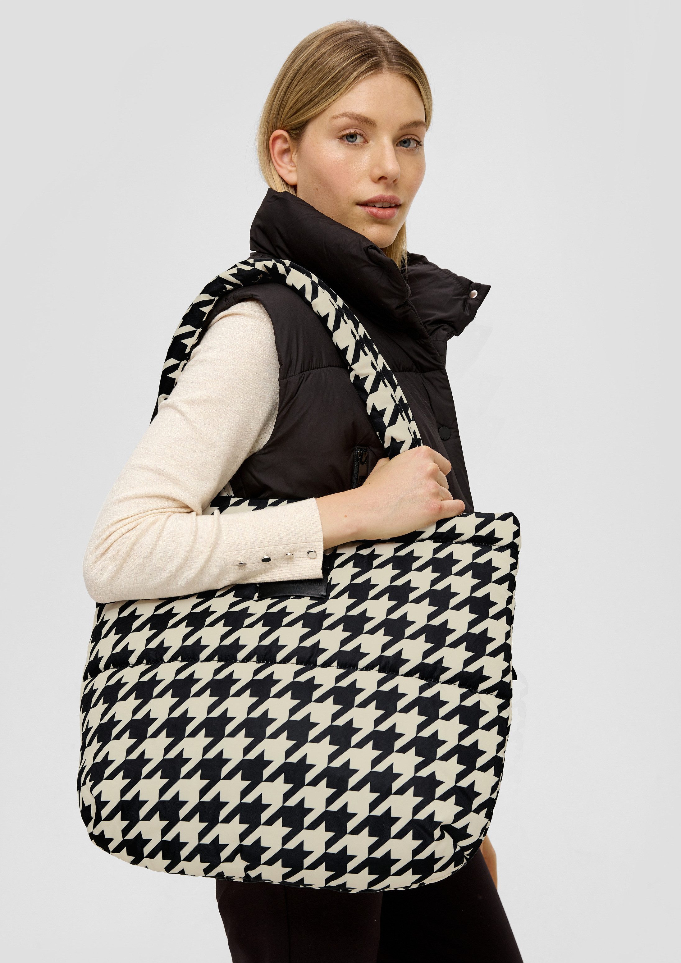 s.Oliver Shopper Tasche, Gesteppter Shopper aus Nylon