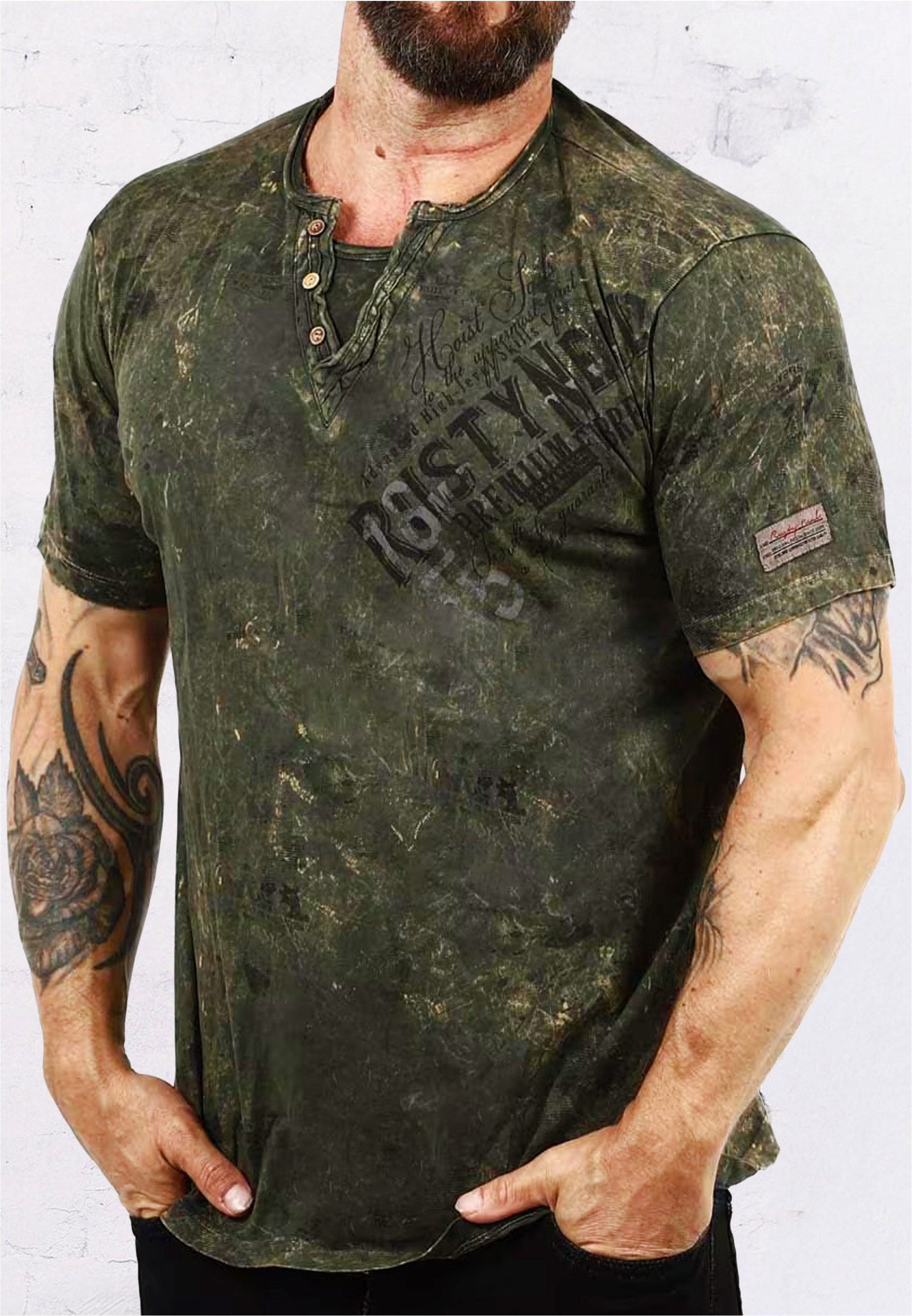 Rusty Neal T-Shirt im coolen Used-Look-Design