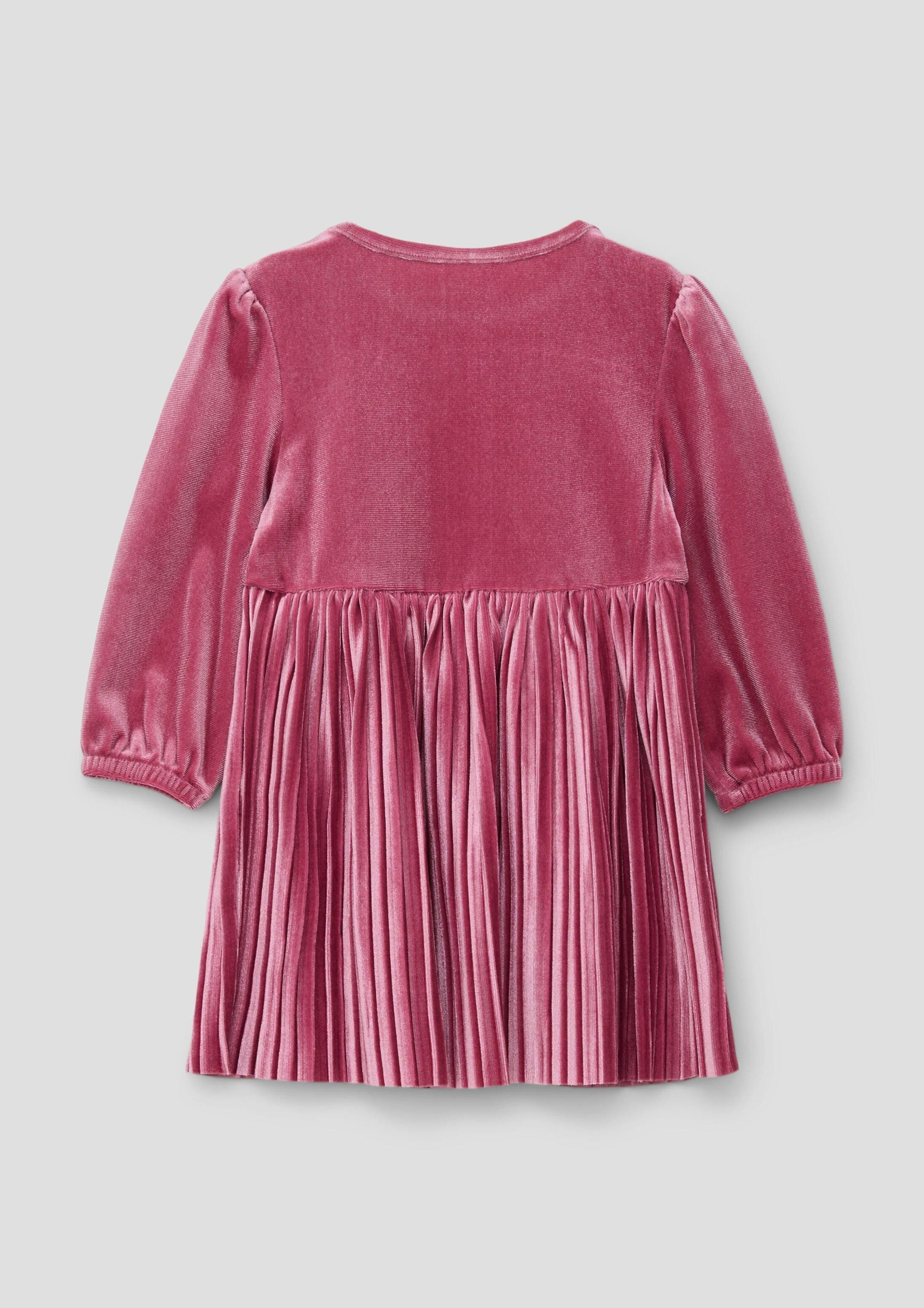 s.Oliver Minikleid Kleid Samtkleid mit Plisseéfalten