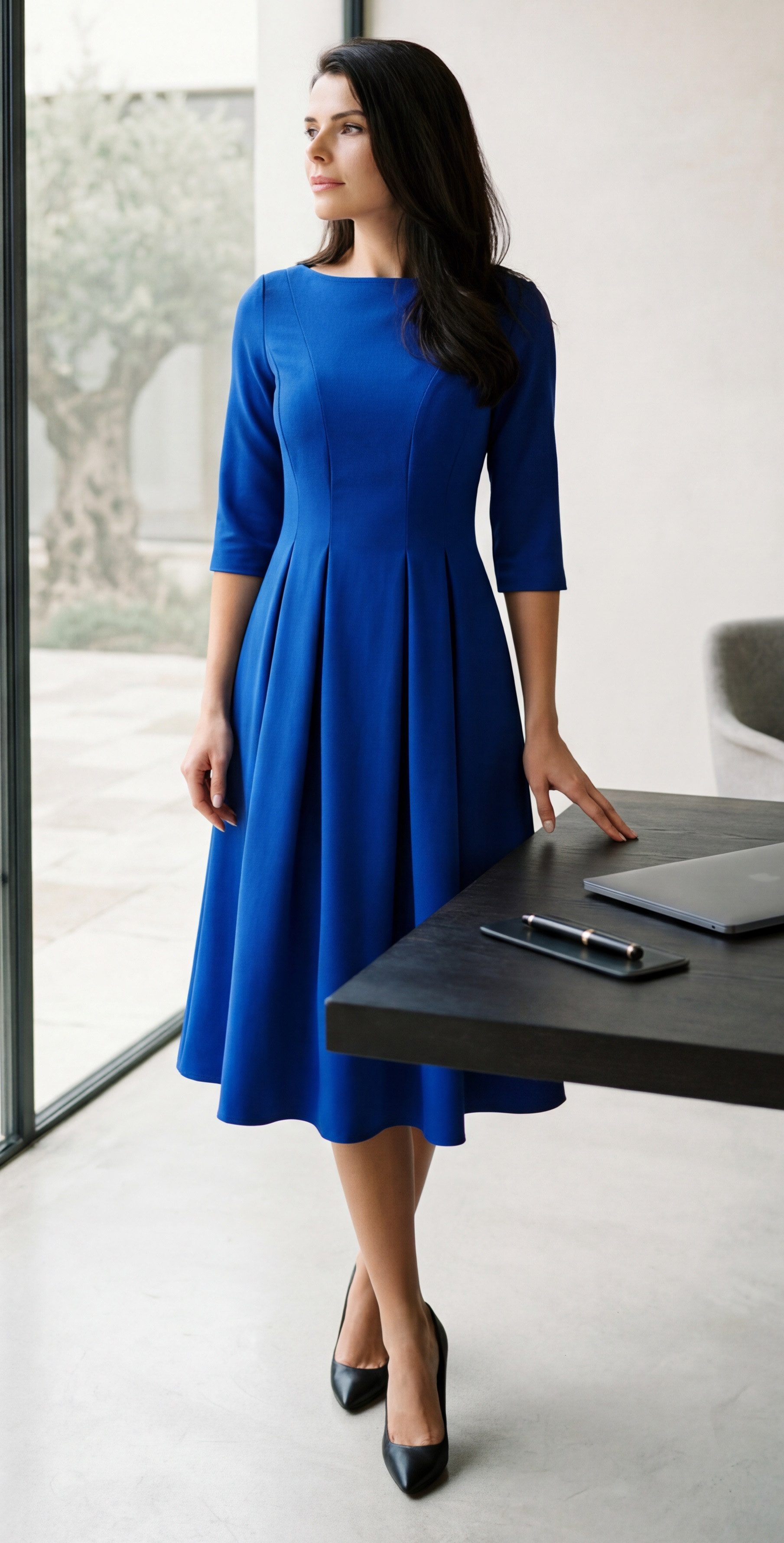 Awama Abendkleid mit ausgestelltem Rock und 3/4-Ärmeln