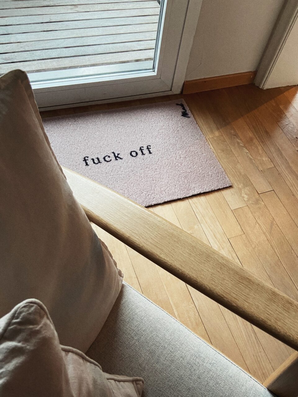 Mad about Mats Fußmatte Alicia, rechteckig, Türvorleger, Schmutzfangmatte, mit Spruch "Fuck Off", witzig, Indoor & Outdoor, Farbe: Beige, rutschfet, maschinenwaschbar, 50 x 75 cm
