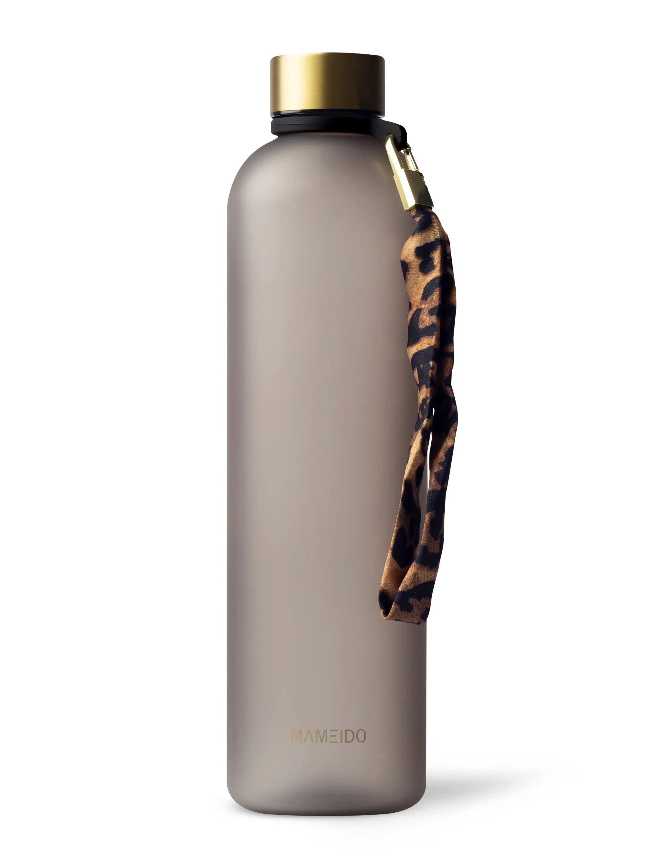 MAMEIDO Trinkflasche, auslaufsicher mit Zeitmarkierung und Handschlaufe in 1000 ml & 1500 ml