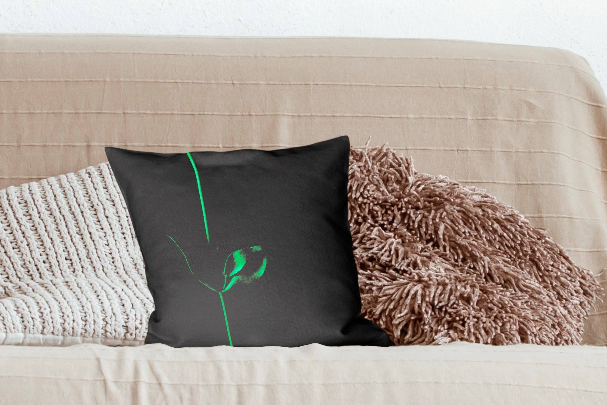 MuchoWow Dekokissen Ein grüner Stiel Zierkissen Hintergrund, Wohzimmer, schwarzem Sofakissen Blättern mit Füllung Deko, zwei mit für Schlafzimmer, auf