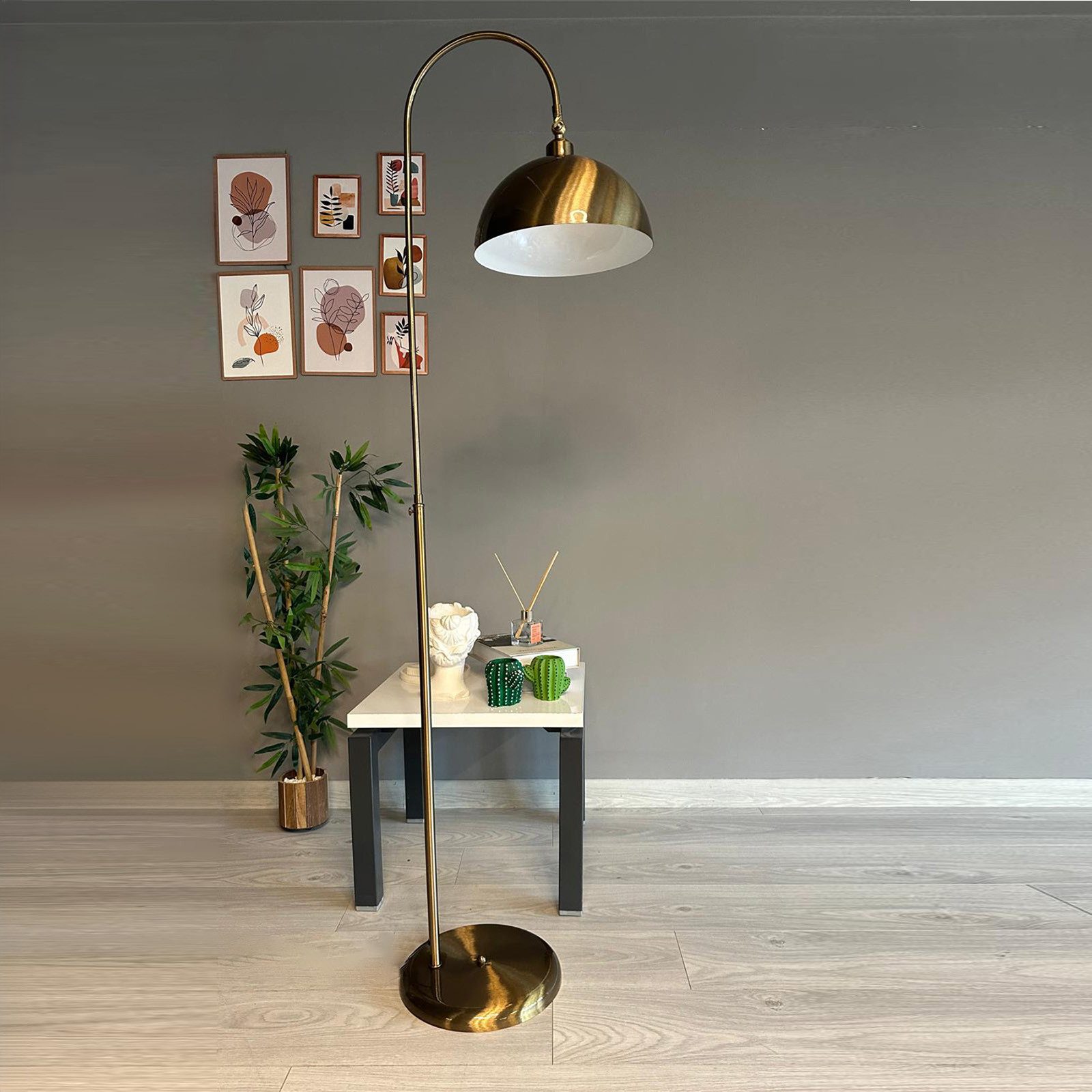 Bamyum Stehlampe Moderne Metall Stehlampe mit Dimmer, ohne Leuchtmittel, verstellbarer Lampenschirm