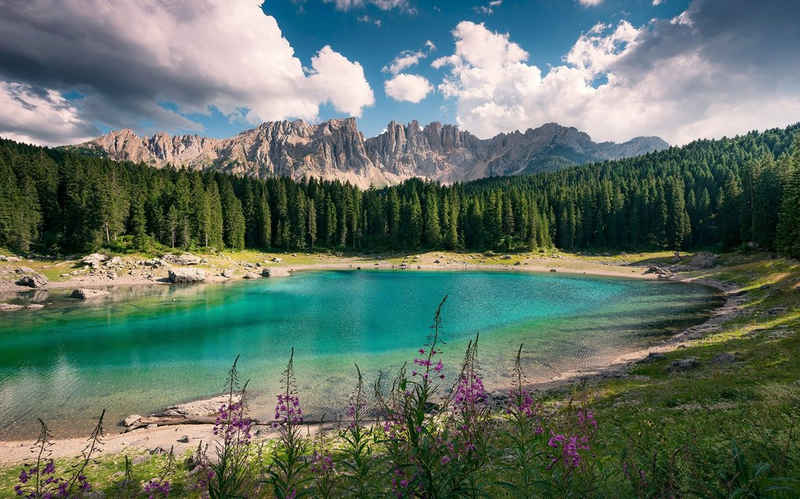 Komar Vliestapete Dolomitenjuwel, (9 St), 450x280 cm (Breite x Höhe), Wohnzimmer, Schlafzimmer