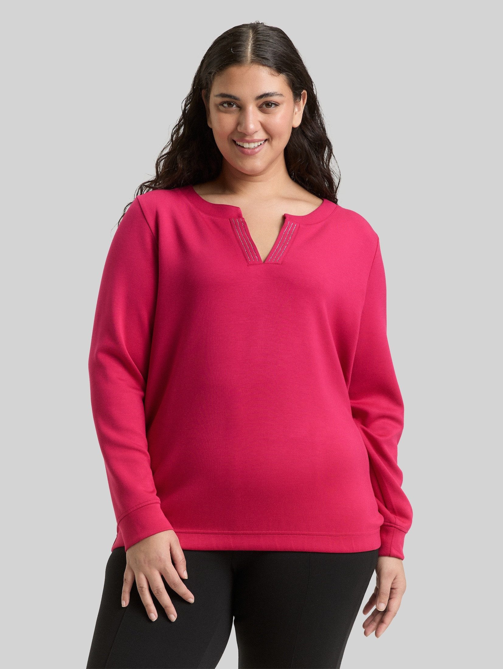 TOM TAILOR PLUS Sweatshirt Strick & Sweatshirts Plus Size - Scuba Sweatshirt mit Strasssteinen