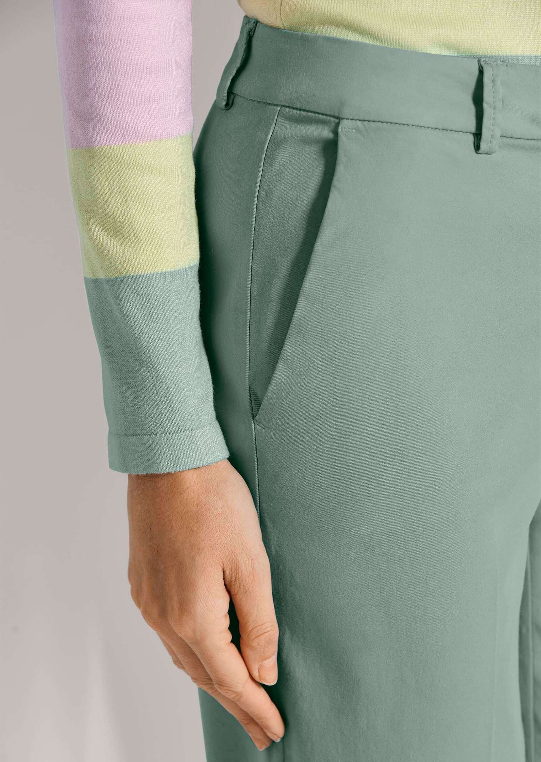 MADELEINE Caprihose Weite 7/8-Hose, Bügelfalten, Baumwolle Uni-Design, Verschluss mit Knopf und Reißverschluss