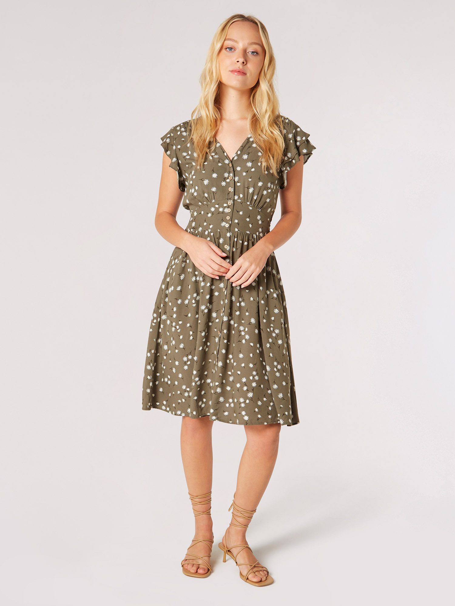 Apricot Druckkleid Scattered Daisy Button Dress mit Knopfleiste günstig online kaufen
