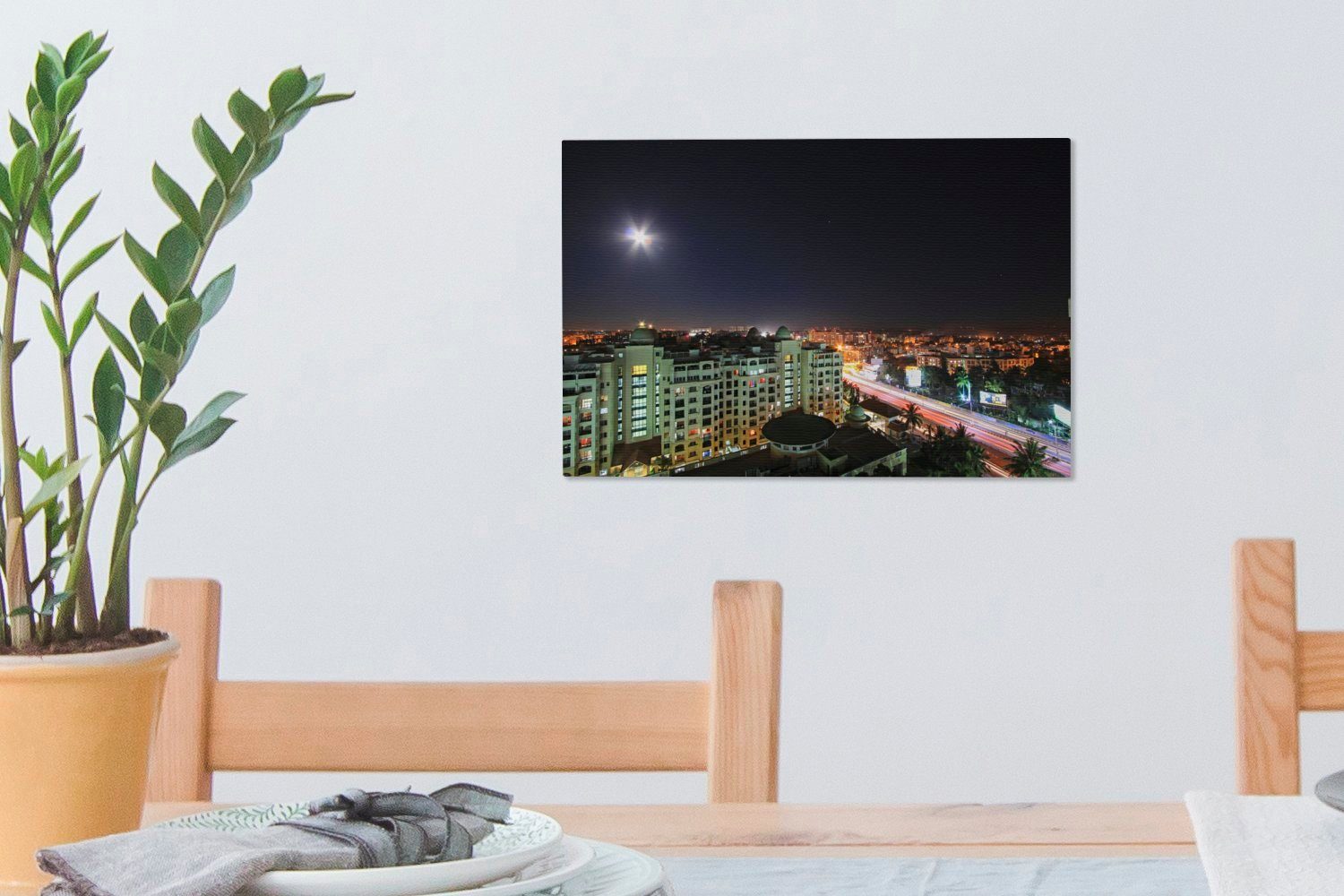 OneMillionCanvasses® Leinwandbild Heller Indien, über Bangalore Leinwandbilder, cm in 30x20 (1 Wandbild Aufhängefertig, Wanddeko, St), Mond
