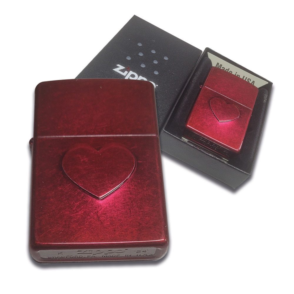 Zippo Feuerzeug Zippo Love Hearts, Benzinfeuerzeug Geschenkbox, Liebe und Herz, Perfekt als Geschenk für Paare, Hochzeit, Jahrestage & Valentinstag