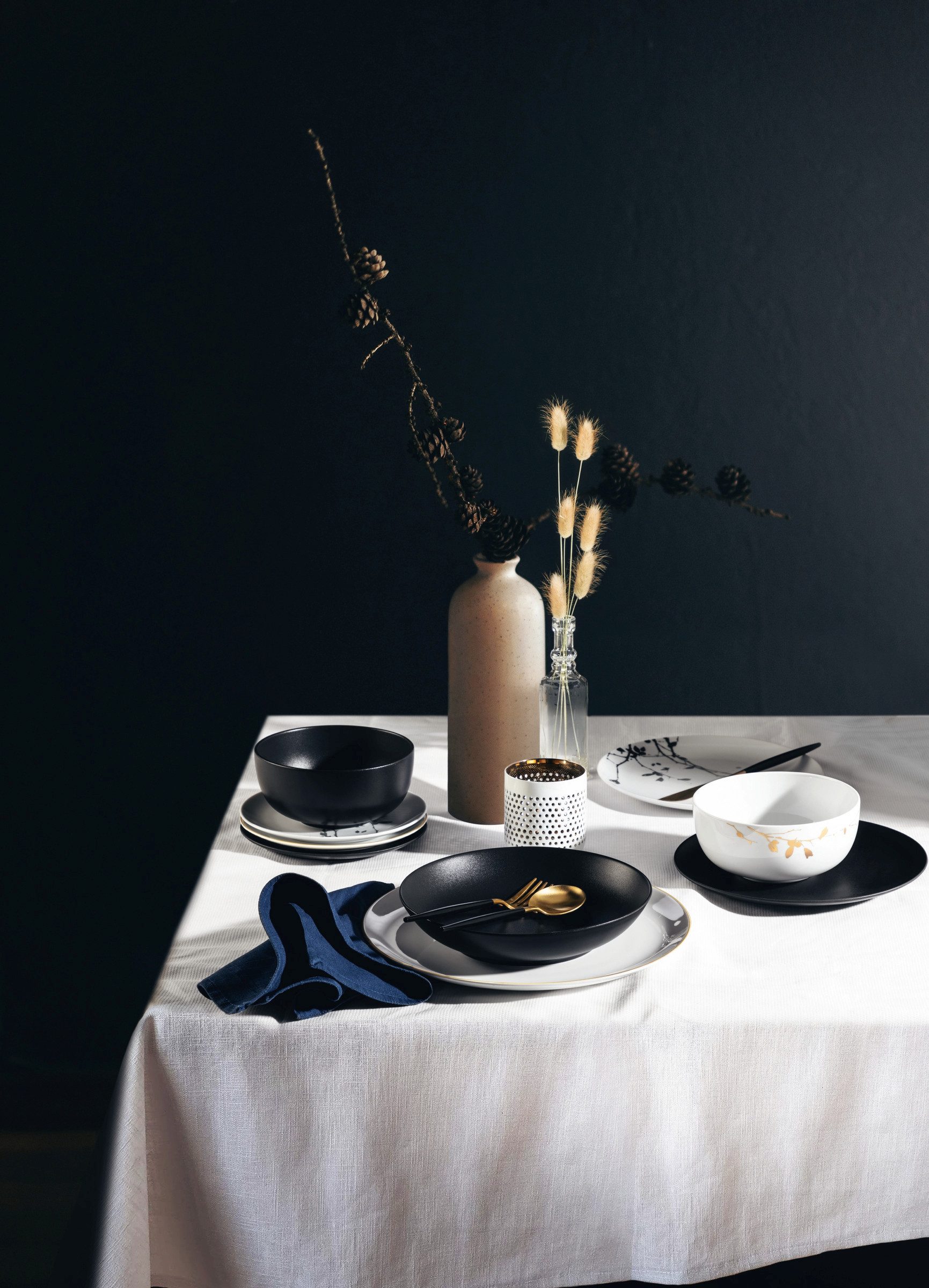 Seltmann Weiden Untertasse Liberty - Velvet Black, (1 St), Teeuntertasse 13 cm