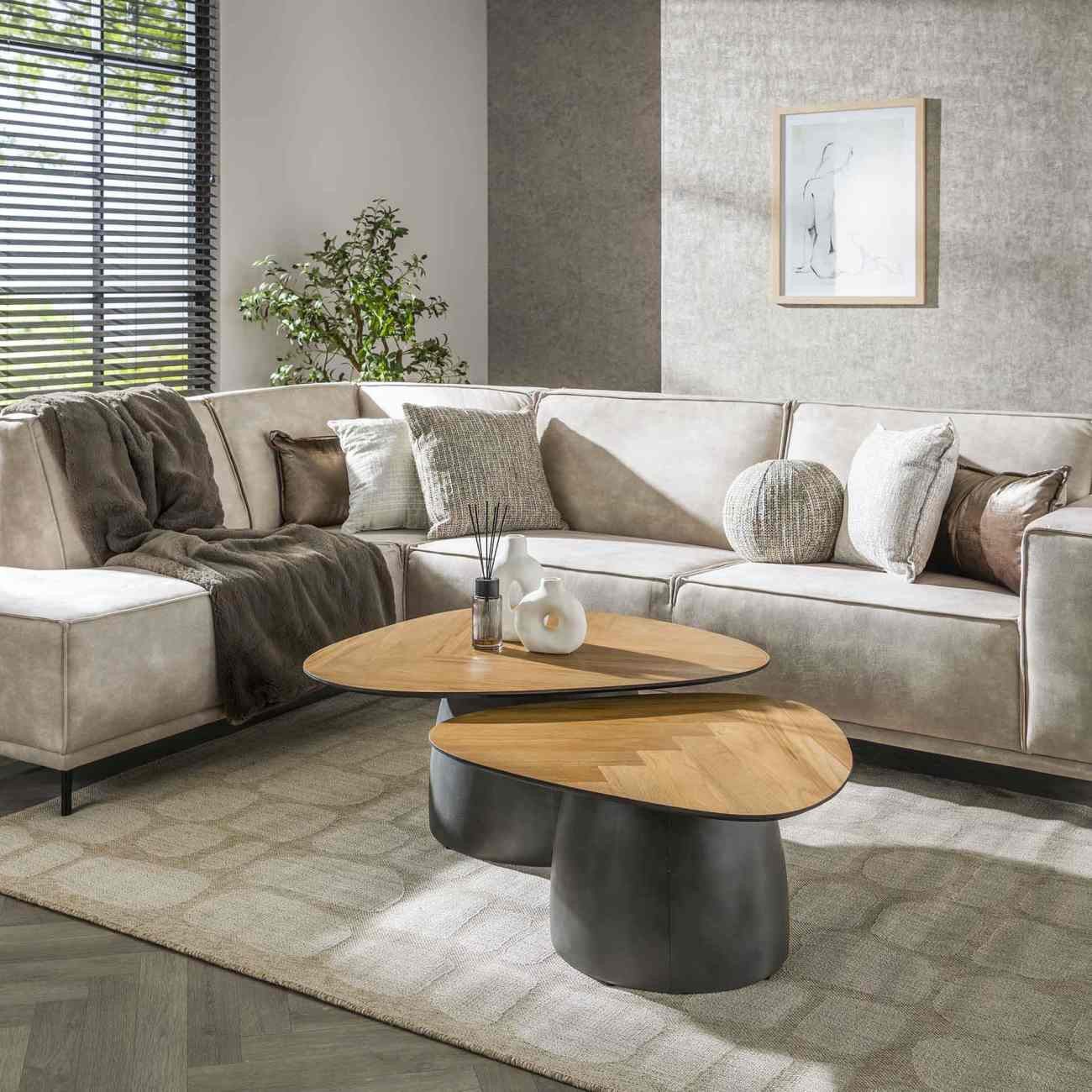 Feeling4Home Couchtisch 2er-Set Couchtisch Gräte - recyceltes Teakfurnier Natur, Dreieckig, Mit Fischgrätenmuster