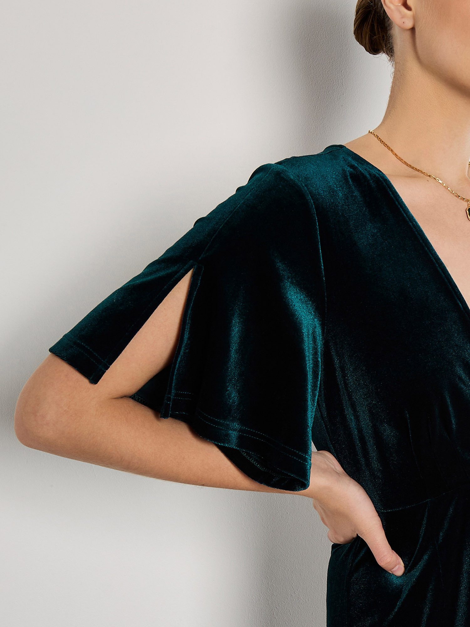 Apricot Partykleid Maxikleid aus Samt in Wickeloptik