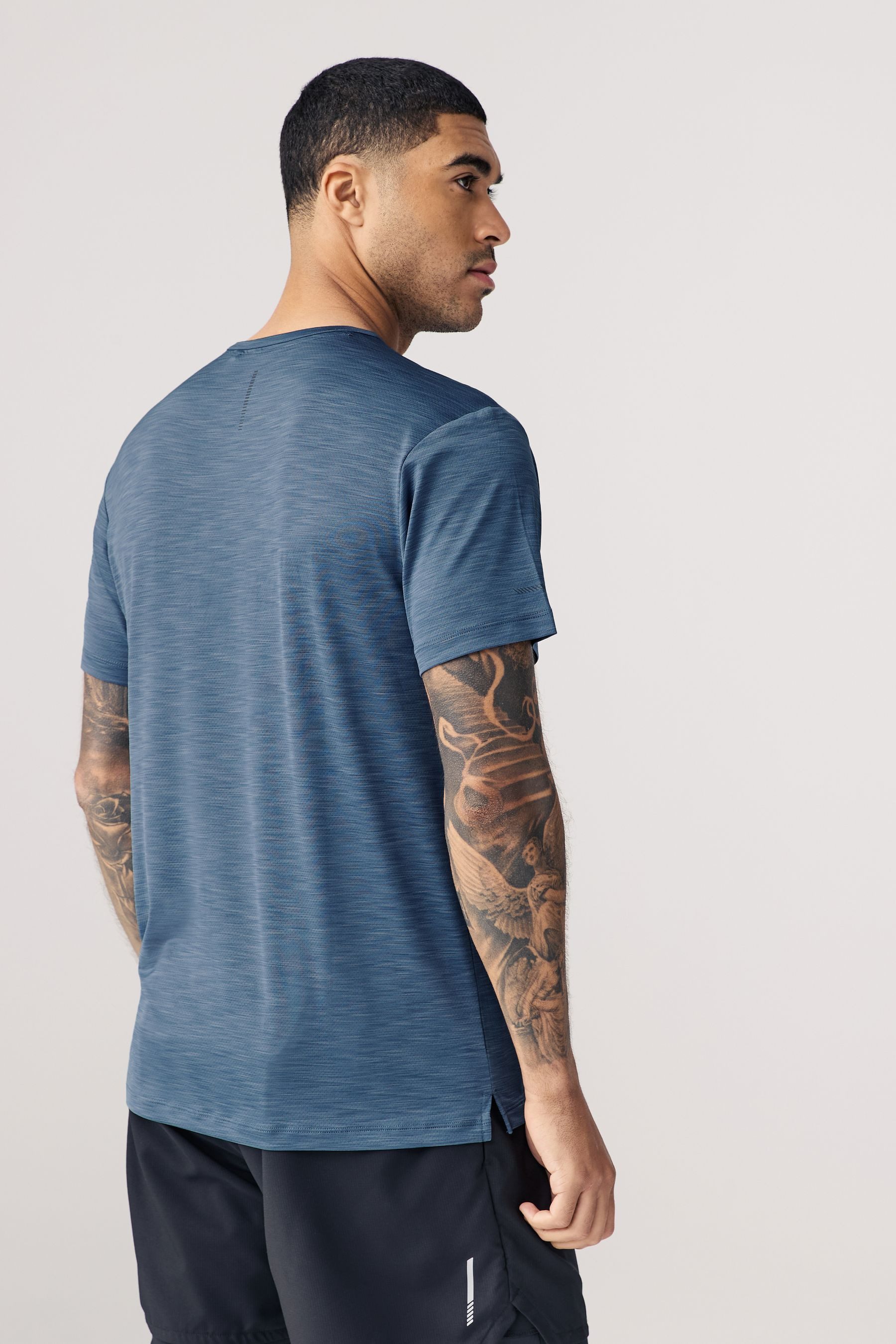 Next Trainingsshirt Sport-T-Shirt mit Netzstoff (1-tlg) günstig online kaufen