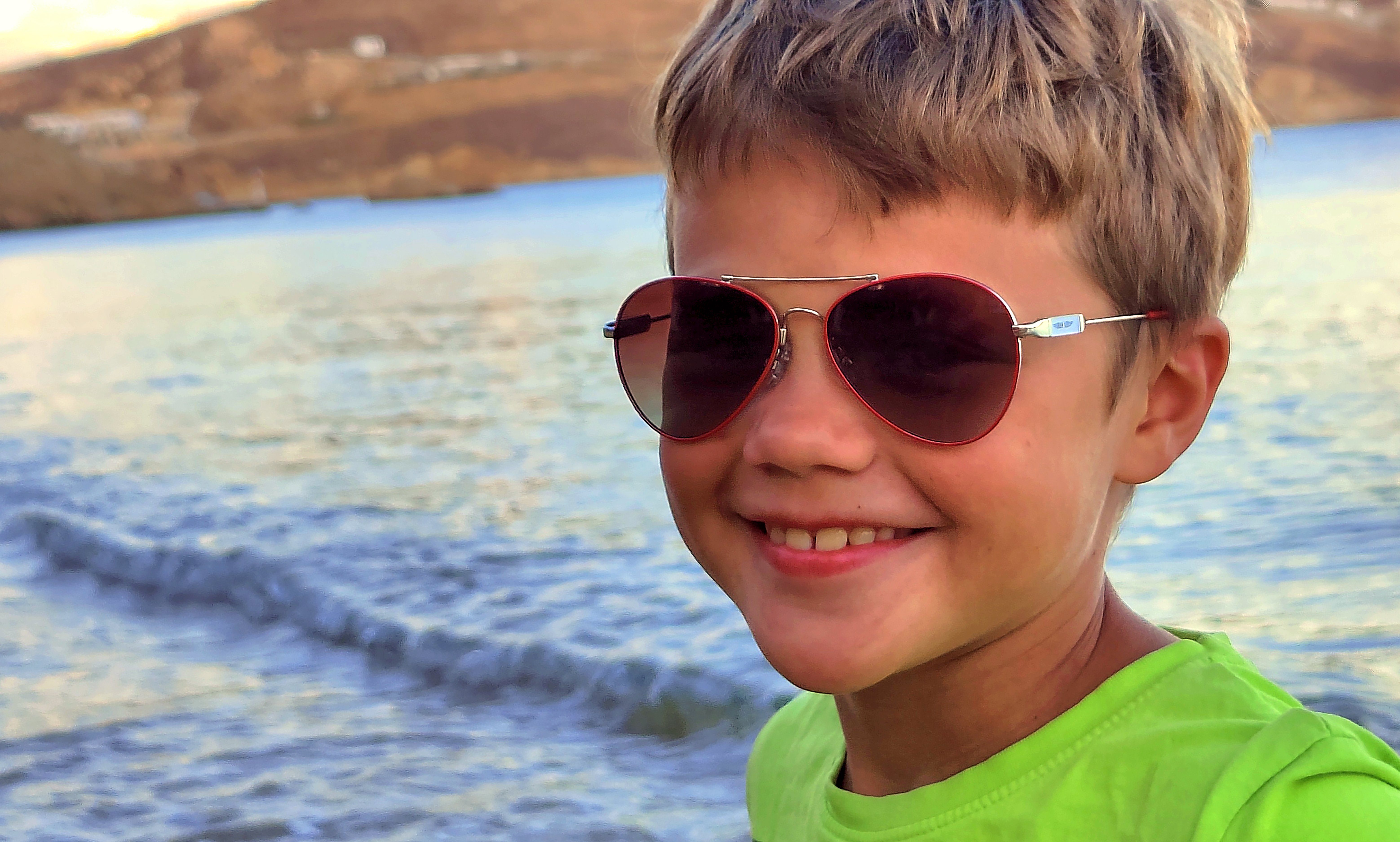 ActiveSol Sonnenbrille Iron Air, Pilotenbrille, 6 - 10 Jahre (inklusive Brillenputztuch und Schiebeschachtel) polarisiert, UV400, Memory-Metall