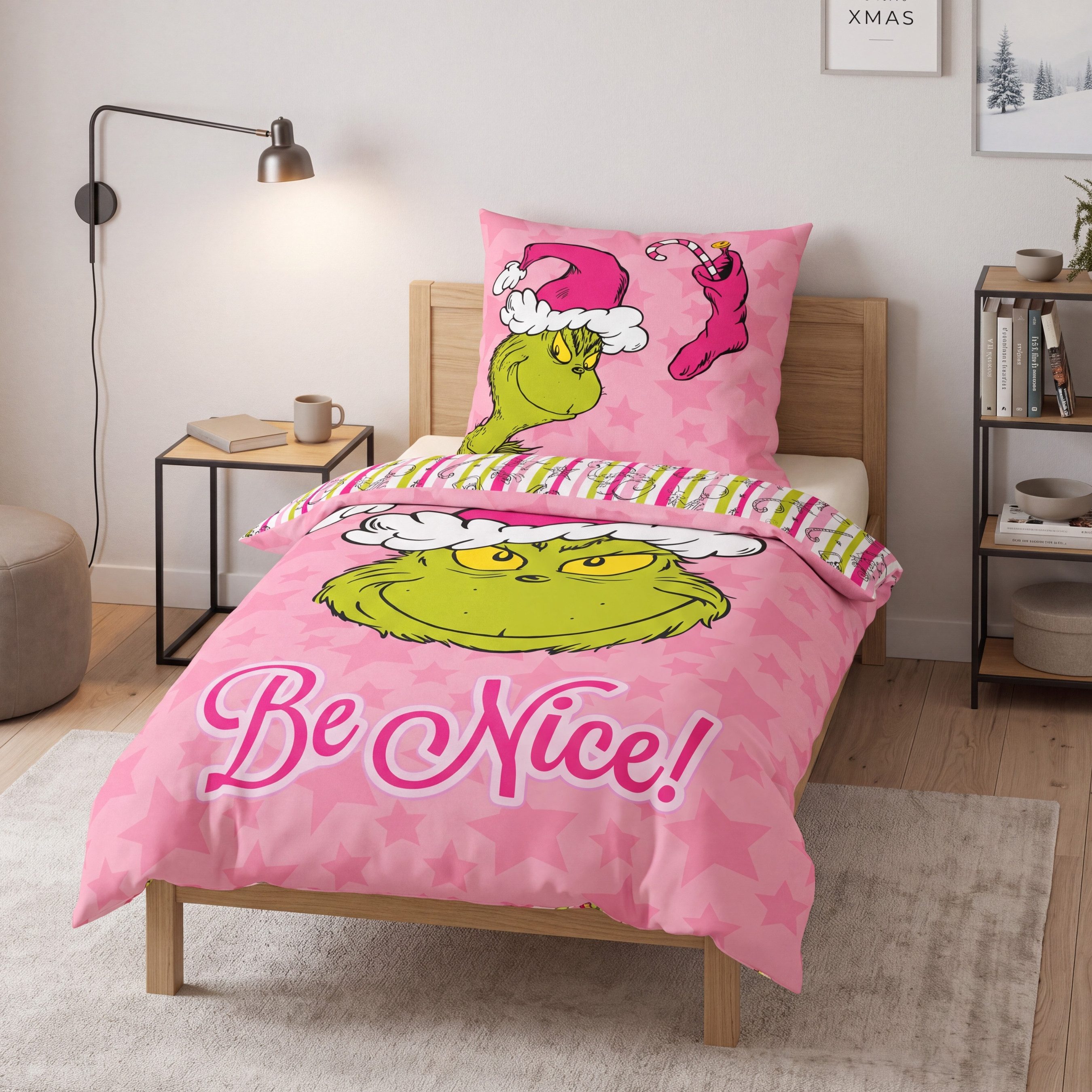 MTOnlinehandel Bettwäsche Der Grinch 135x200 cm Weihnachten Be Nice, Mikrofaser, 2 teilig, Rosa Wendebettwäsche mit Weihnachtsmotiv, Zuckerstangen & Sternen