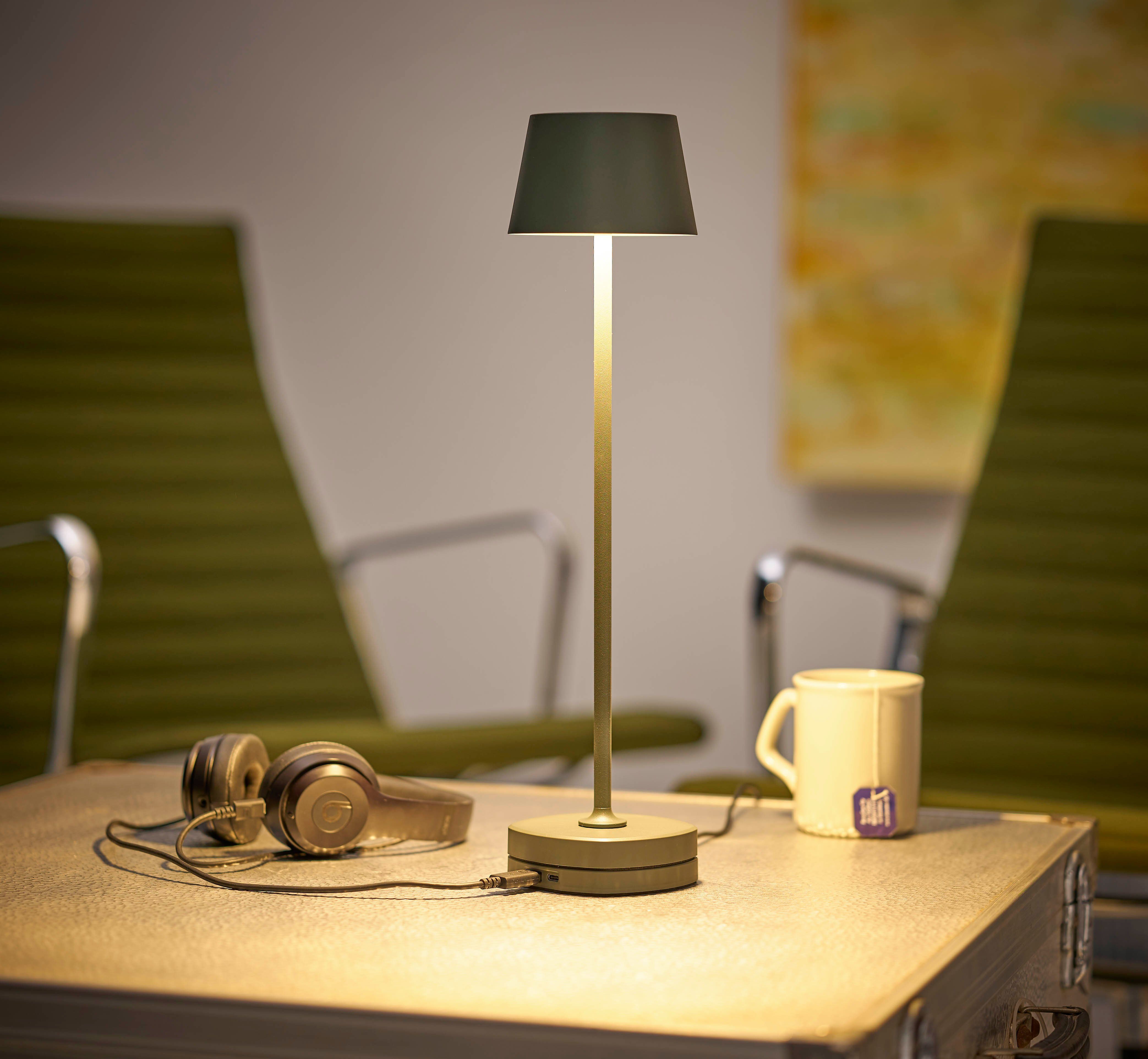 Akku Tischleuchte olivegrün mit Tischlampe Northpoint Ladestation max. 45cm dimmbar warmweiße hoch LED