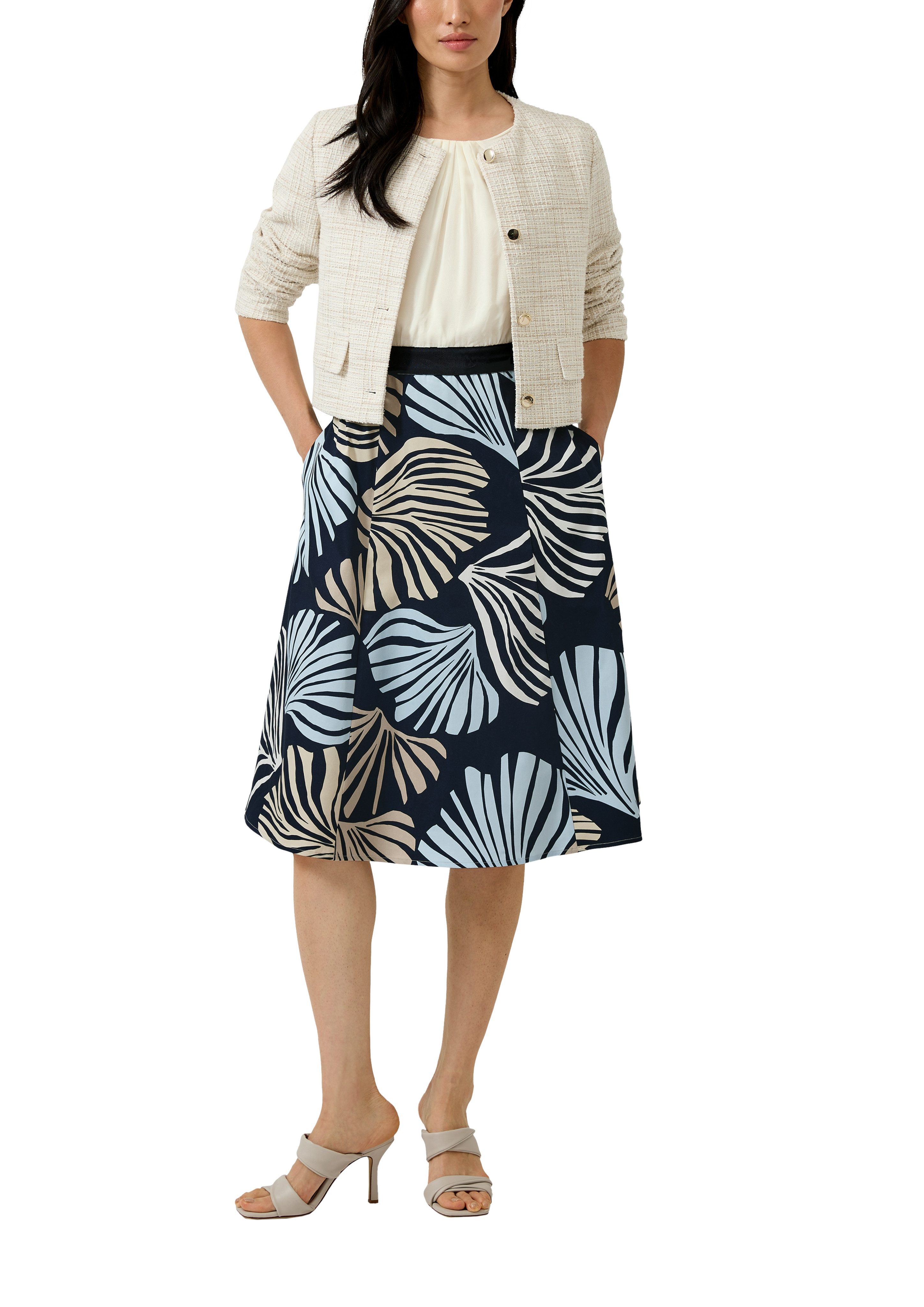 s.Oliver BLACK LABEL Midikleid im Fabricmix und mit floralem Muster günstig online kaufen