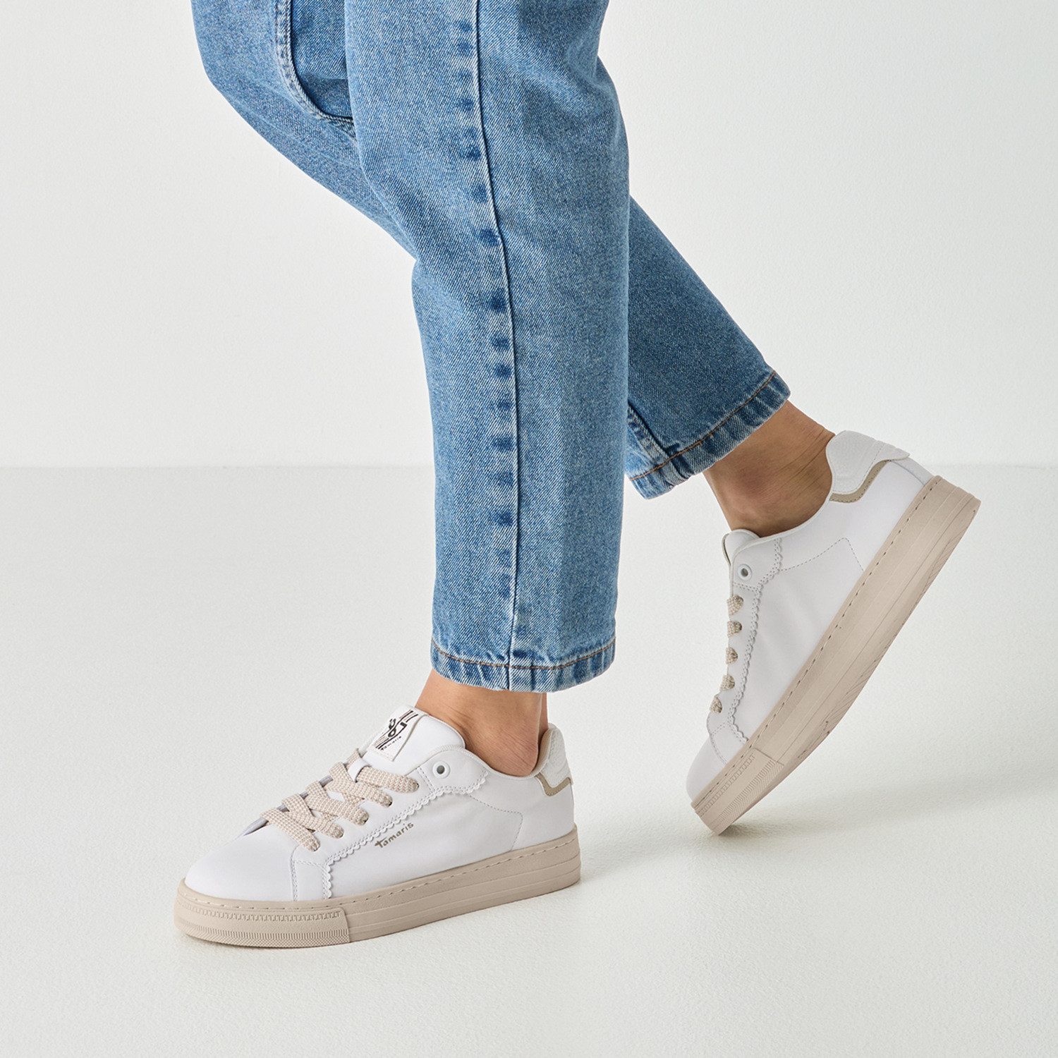 Tamaris Slip-On Sneaker Freizeitschuh, Halbschuh mit Wellenkante und Logoschriftzug