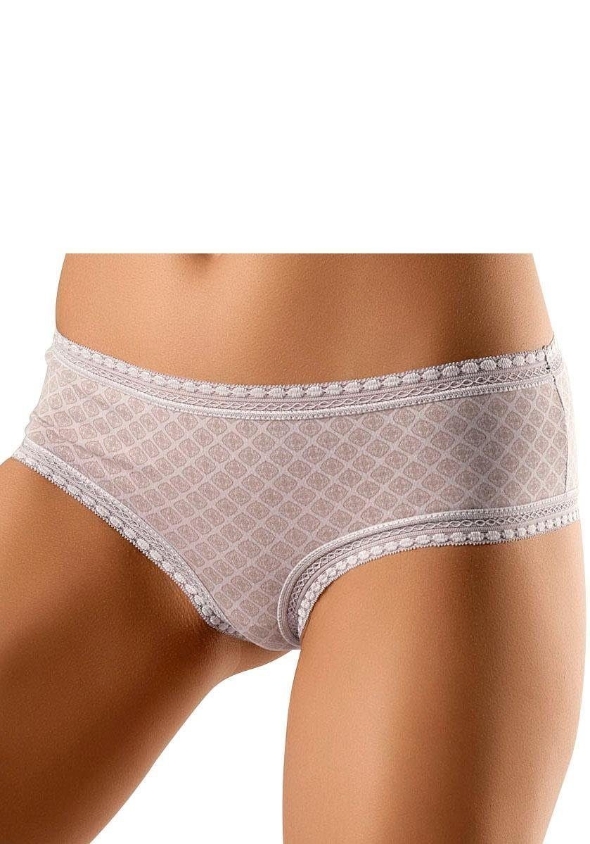 LASCANA Panty (3er-Pack) aus elastischer Baumwolle mit weicher Spitze
