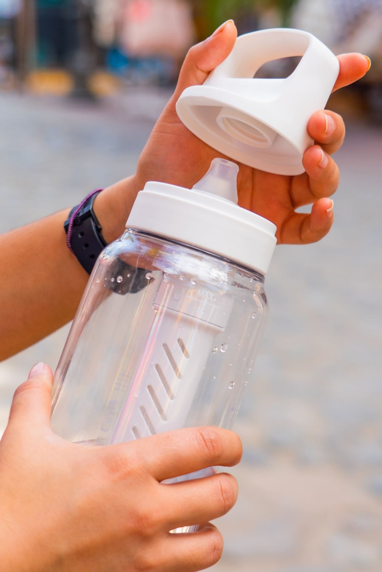 LifeStraw Trinkflasche Go Series mit Wasserfilter, Verschluss mit Silikonmundstück, BPA frei