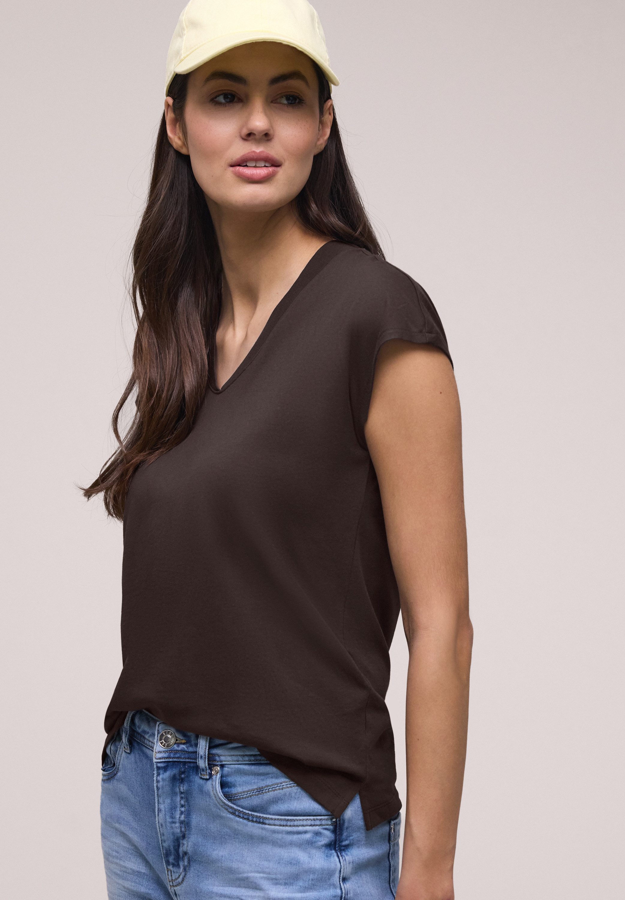 V-Shirt