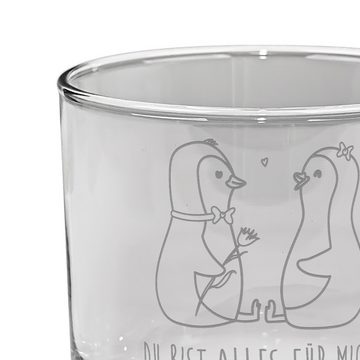 Mr. & Mrs. Panda Whiskyglas Pinguin Pärchen - Transparent - Geschenk, Liebe, Verlobung, Whiskeylg, Premium Glas, Zeitloses Design