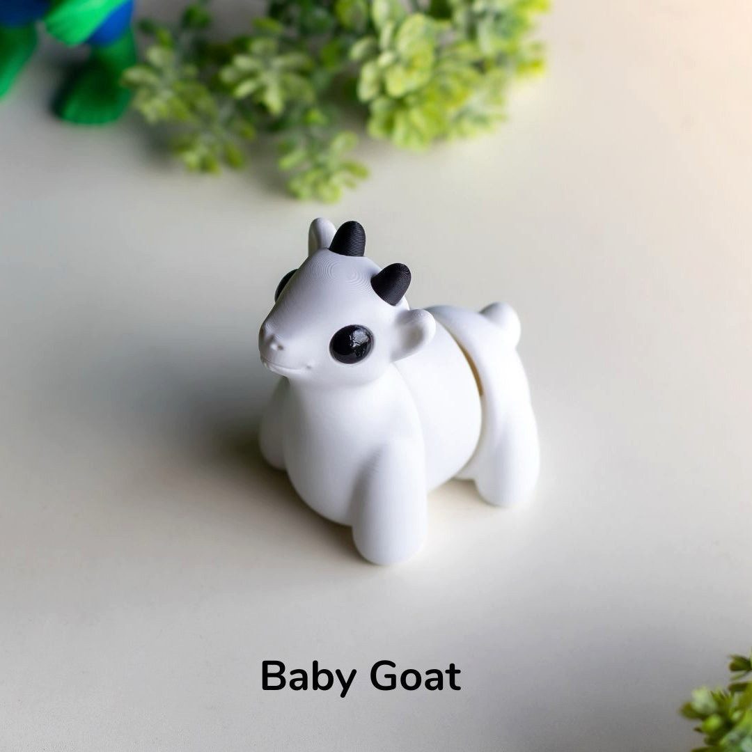 UDINGO Schlüsselanhänger Baby Goat - Babyziege – Niedlicher Schlüsselanhänger