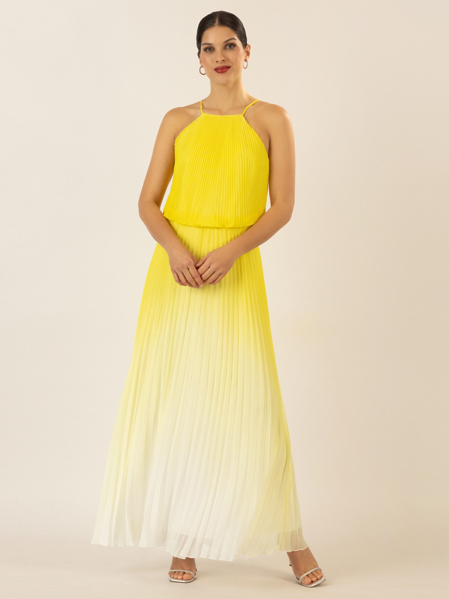 Apart Abendkleid im Neckholder Stil mit günstig online kaufen