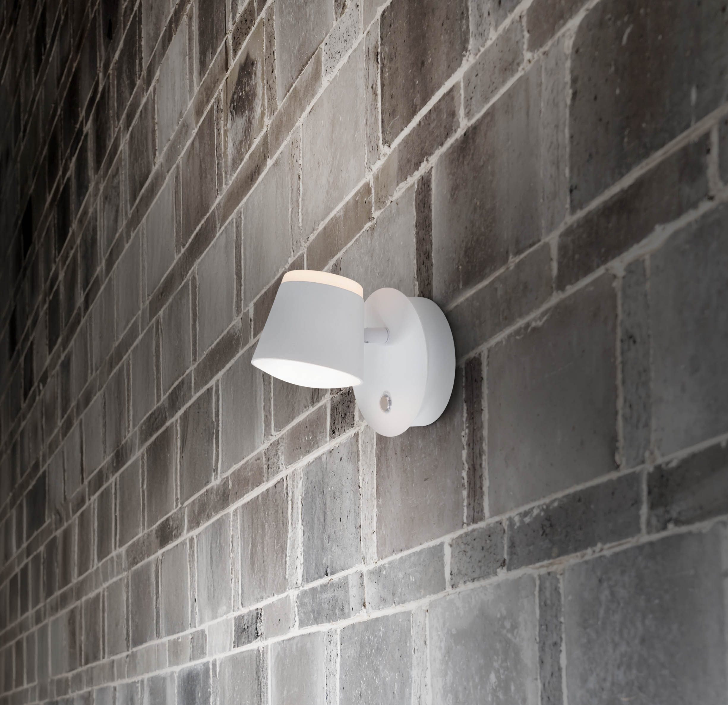 näve LED Wandleuchte Tondo, Dimmfunktion, Memoryfunktion, günstig online kaufen