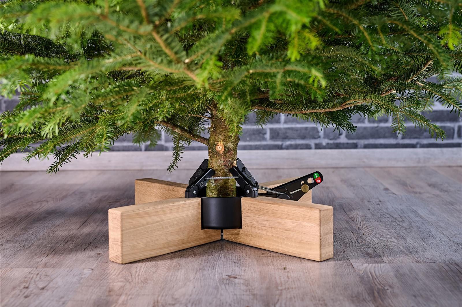 Krinner Christbaumständer KRINNER Kopenhagen Eiche Schwarz (1-tlg), Original-Rundum-Einseil-Technik
