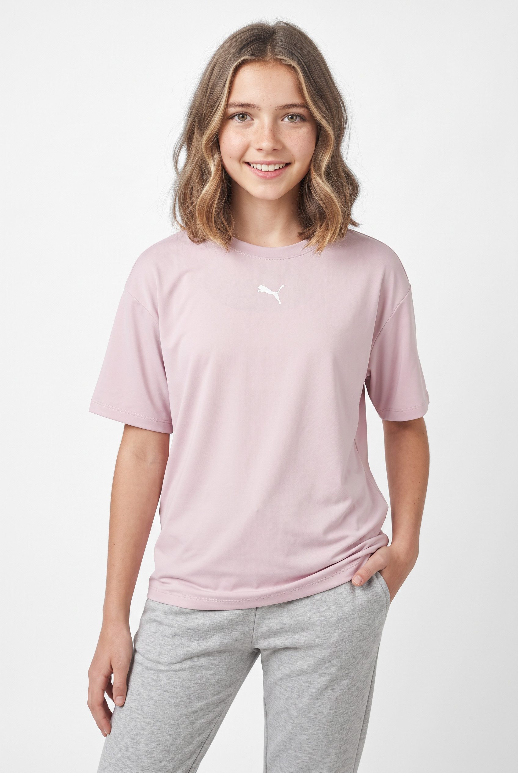 PUMA T-Shirt TAD ESS TEE G Trainings-T-Shirt, mit Rundhalsausschnitt, mit reflektierendem Logo