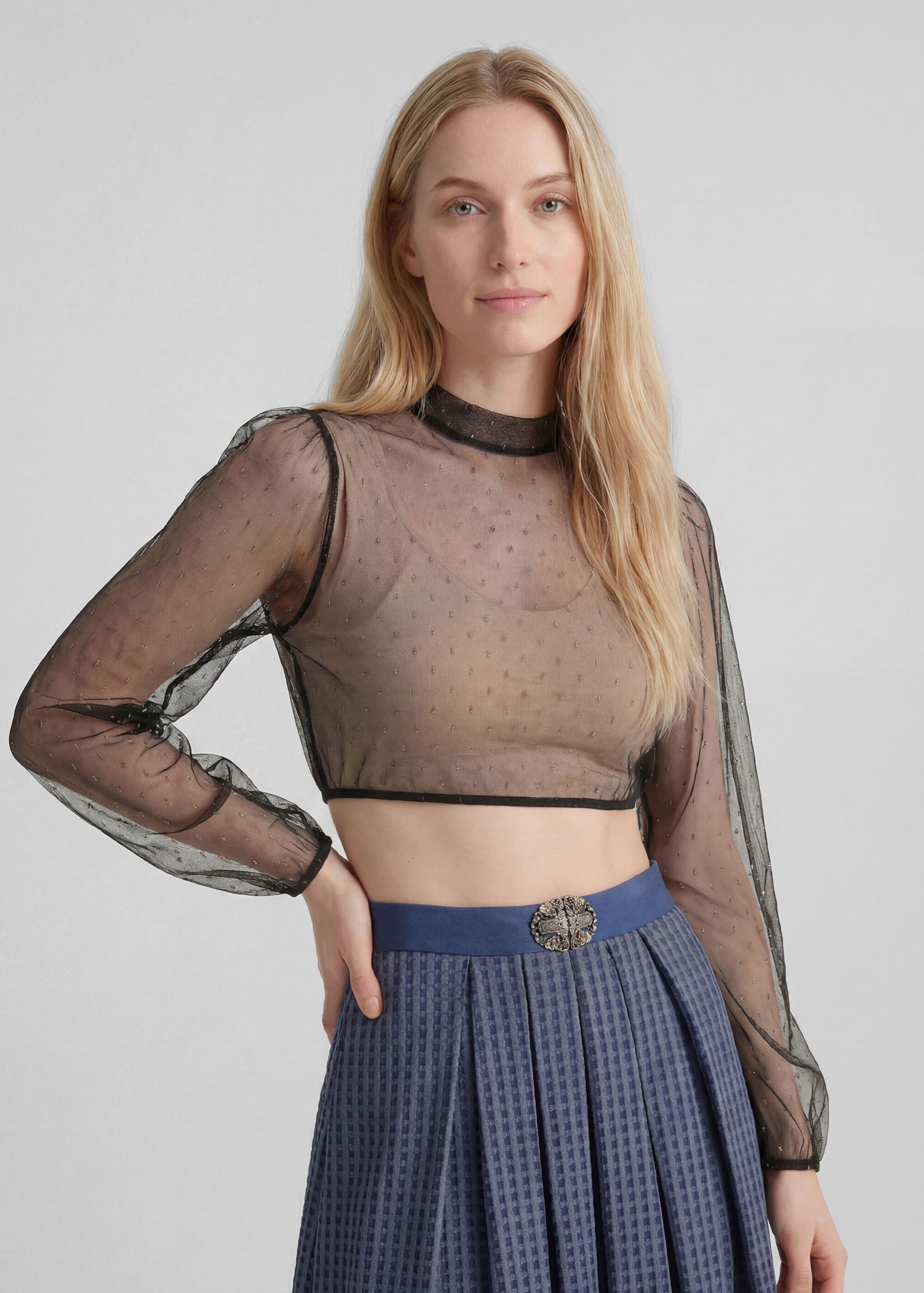 Spieth & Wensky Dirndlbluse Kiki (1-tlg) mit femininem Ausschnitt