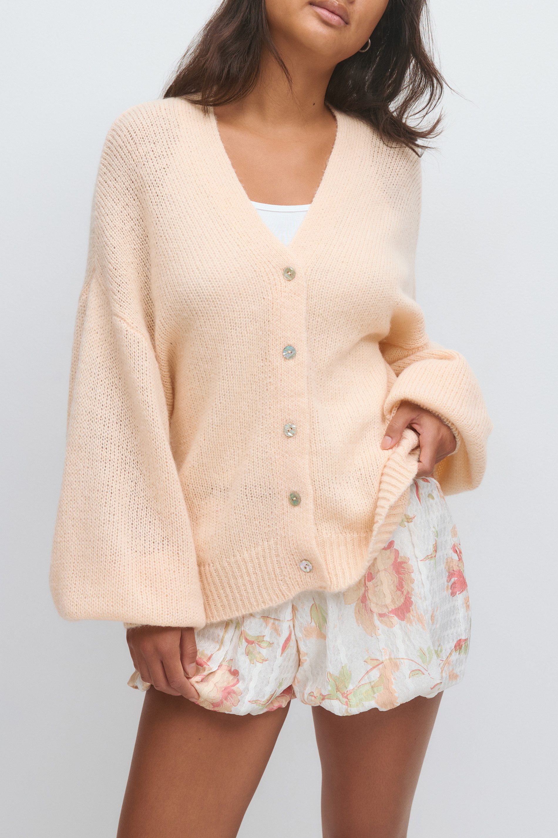 Gina Tricot Strickjacke Chunky knitted cardigan - Oversized Strickjacke - Damen Cardigan – Bild 2 von 5