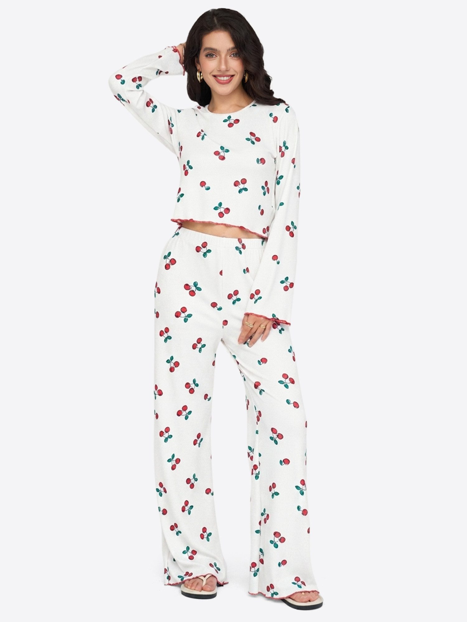 Imily Bela Hausanzug Damen Verspieltes Kirschmuster-Set (Set, 2 tlg., Kurzes Top mit Rundhalsausschnitt + Hochgeschnittene Weite Hose) mit Rundhalsausschnitt