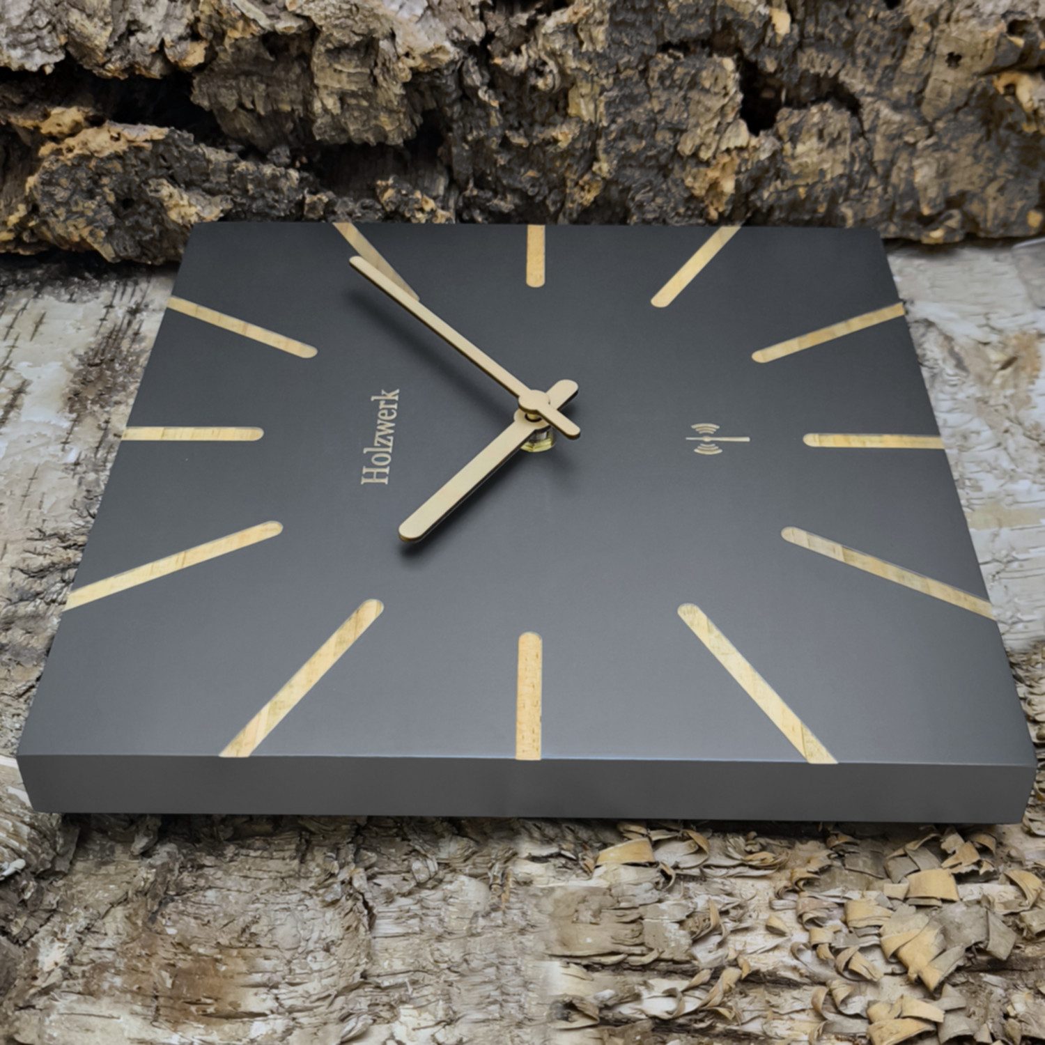 Holzwerk Funkwanduhr Eckige Designer Loft Funk Holz Wand Uhr (Nahezu lautlo günstig online kaufen