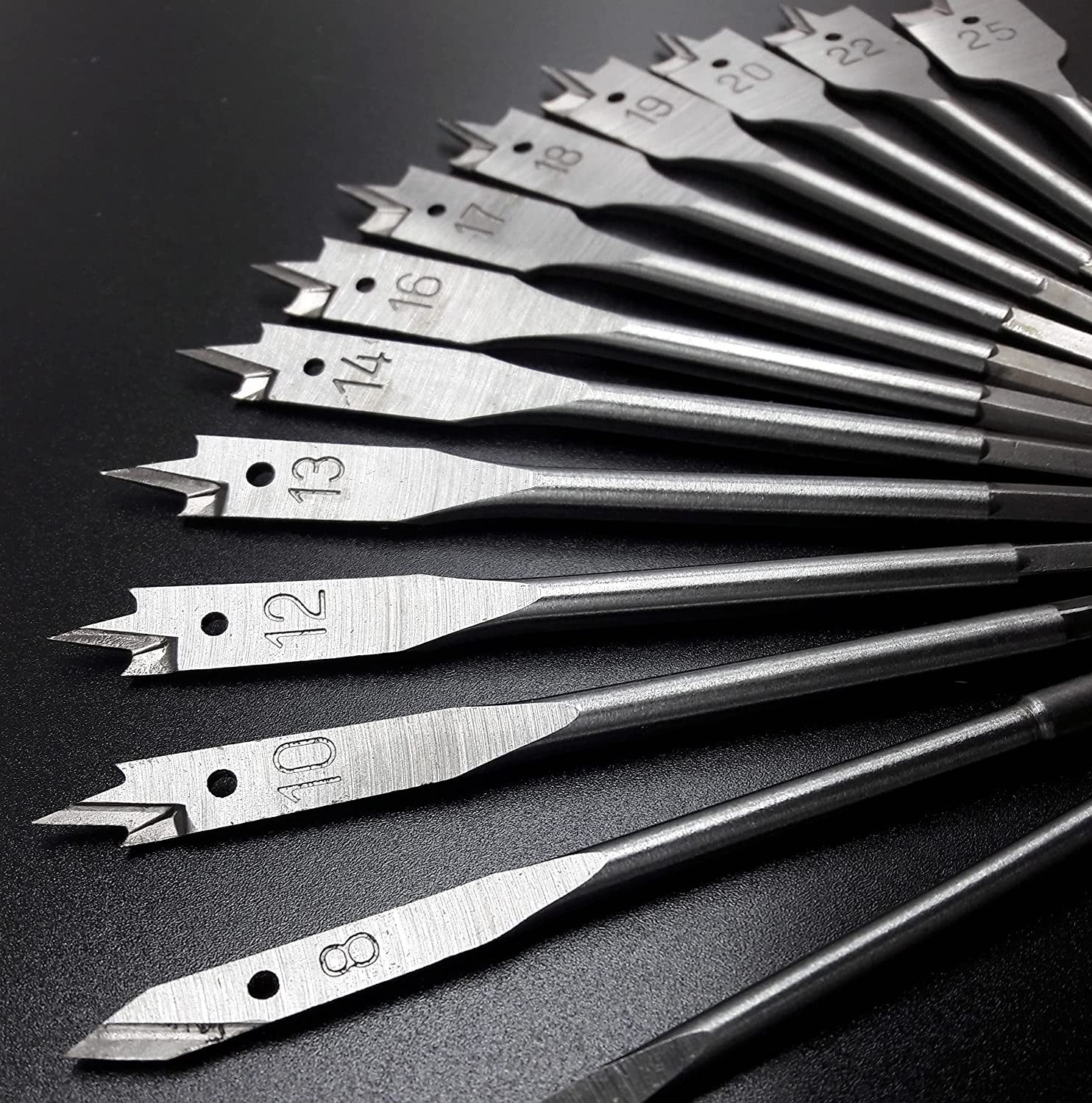 ECI Tools Universalbohrer Flachfräsbohrer Set 13 tlg. 6 - 25 mm im Holzkasten