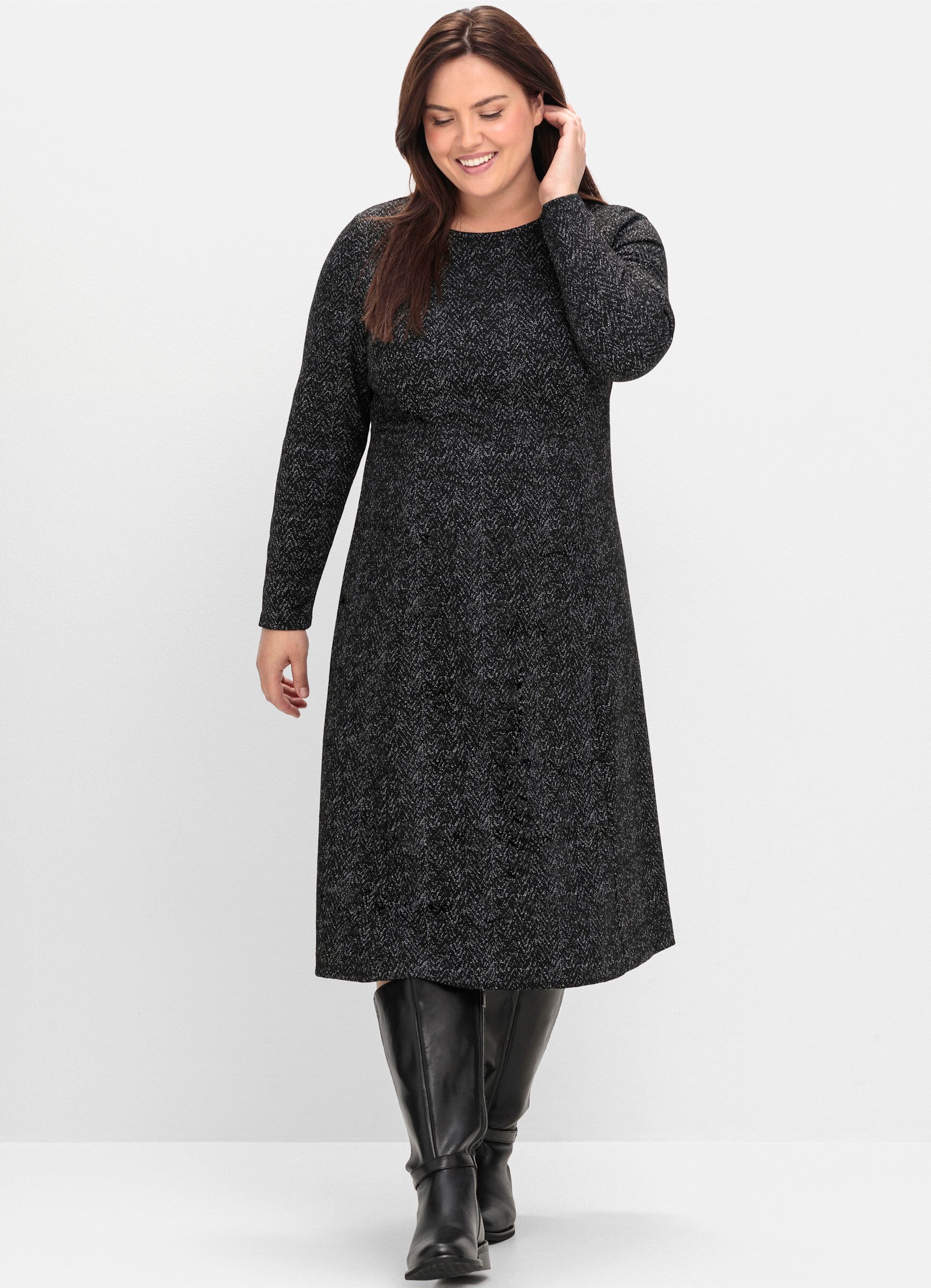 Sheego Jerseykleid Shirtkleid Langarm – Bild 2 von 5