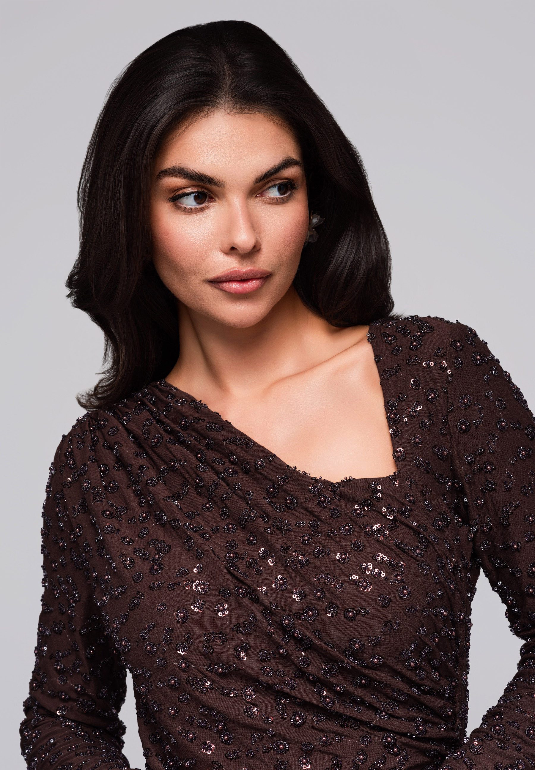 OMBRE Abendkleid Abendkleid mit Pailletten und hohem Beinschlitz günstig online kaufen