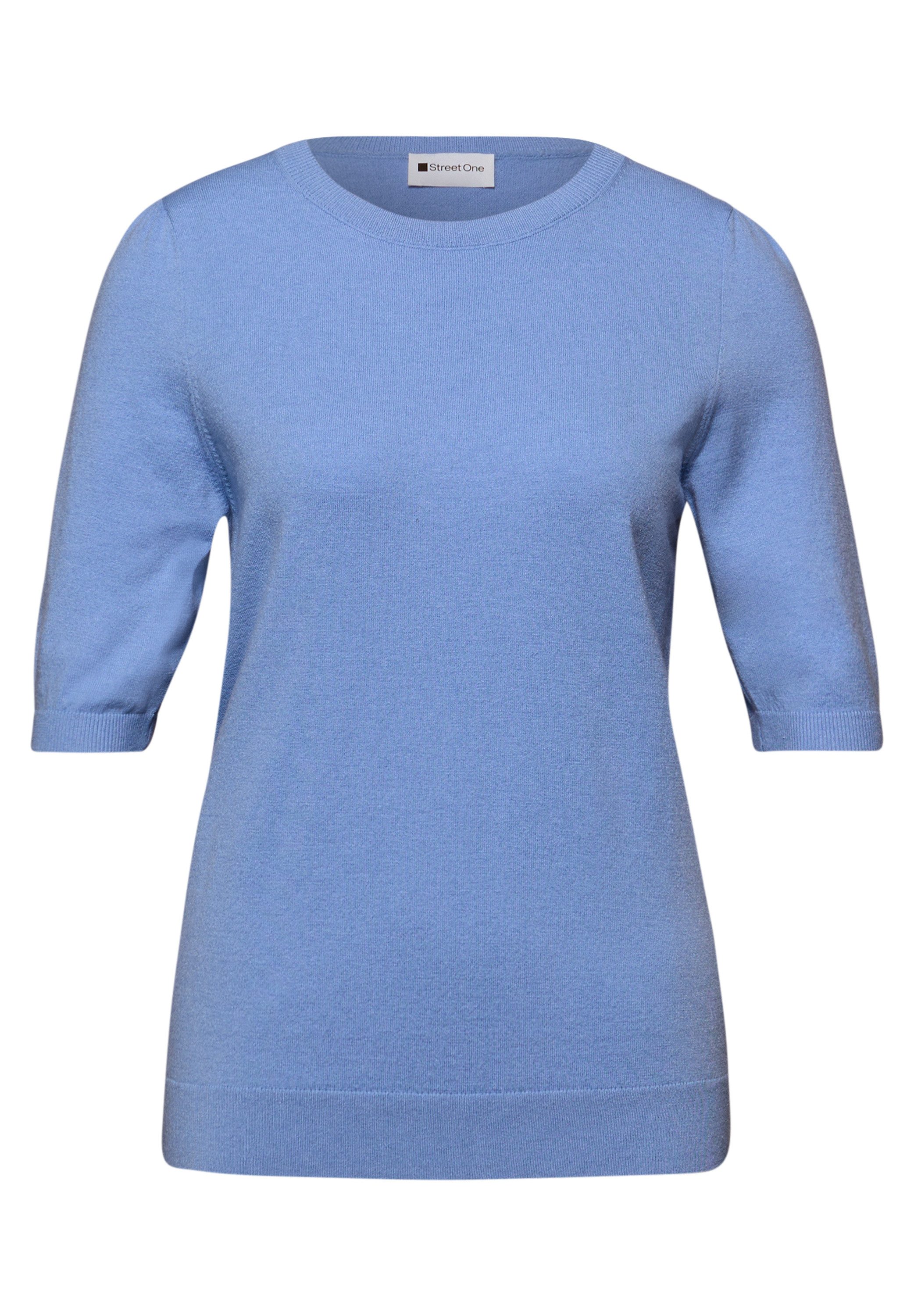 bonnet blue