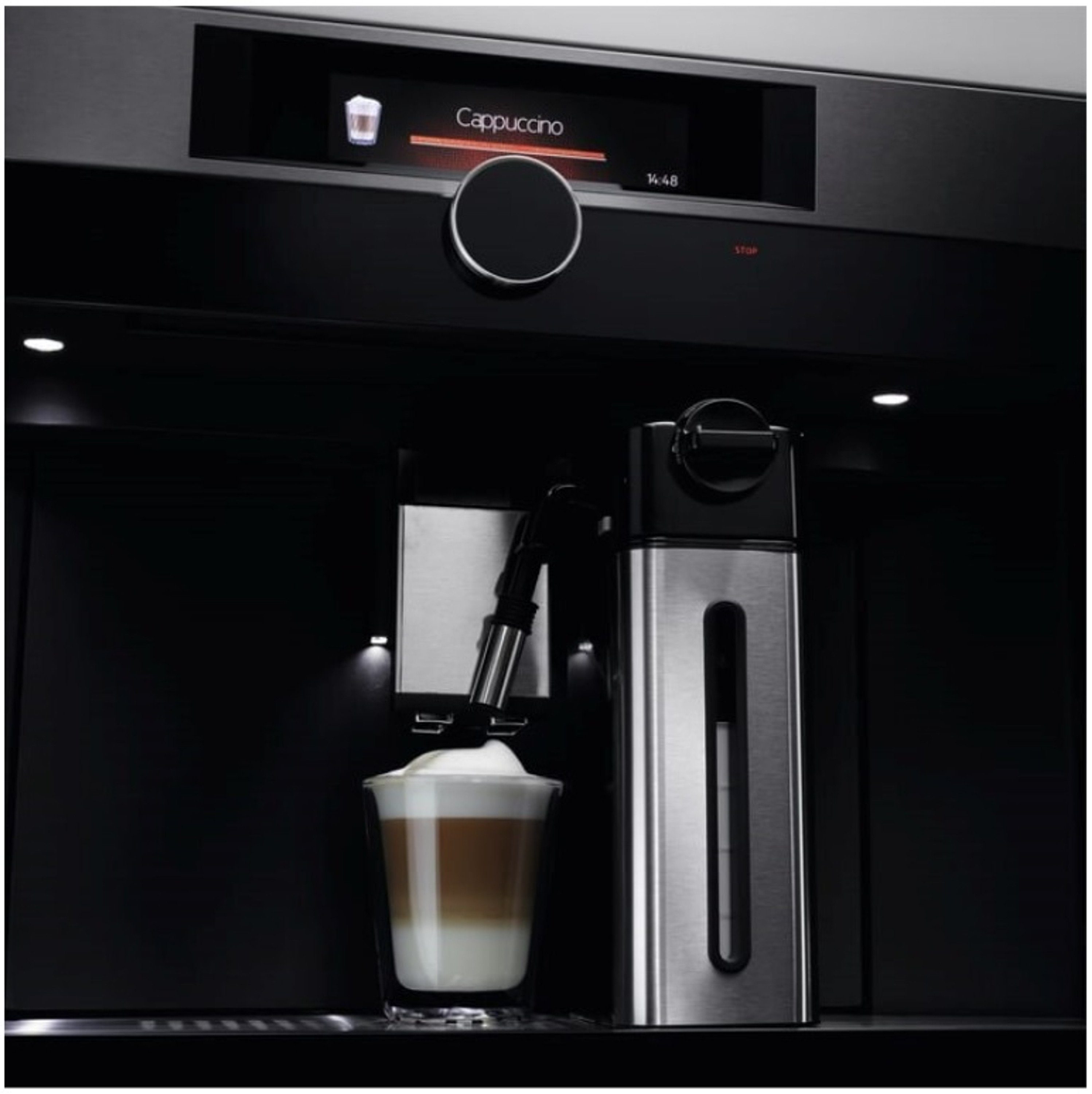 Einbau-Kaffeevollautomat KKK994500B, AEG Premium-Drehwähler Berührungssensor TFT-Farbdisplay mit und