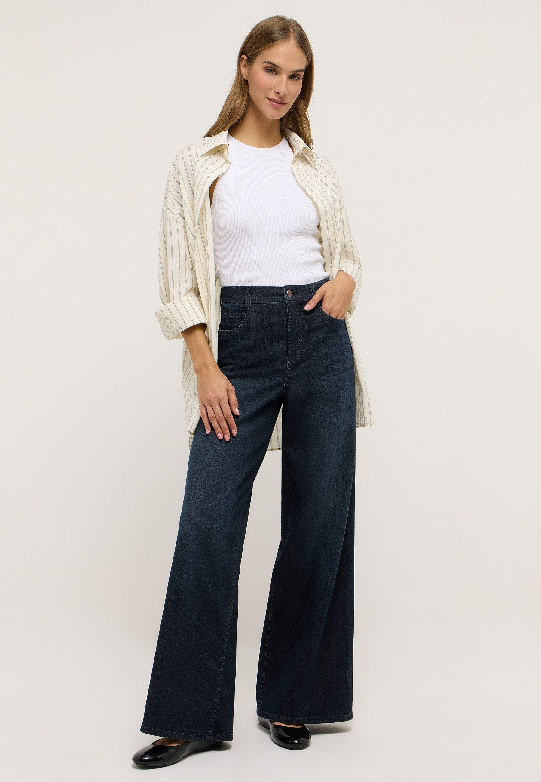 ANGELS 5-Pocket-Jeans LIVA mit weitem Bein – Bild 4 von 5