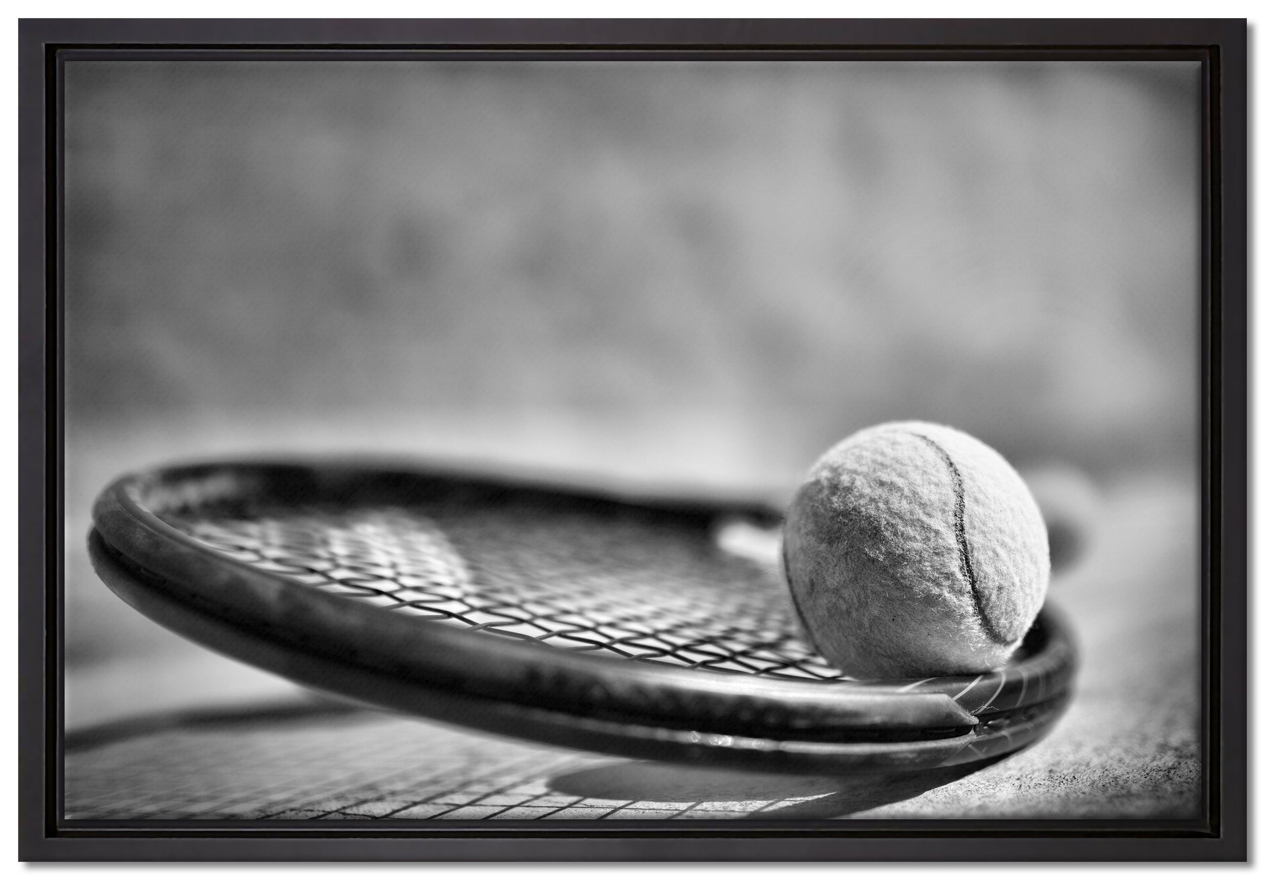 Pixxprint Leinwandbild Tennischläger mit Bällen, Wanddekoration (1 St), Leinwandbild fertig bespannt, in einem Schattenfugen-Bilderrahmen gefasst, inkl. Zackenaufhänger