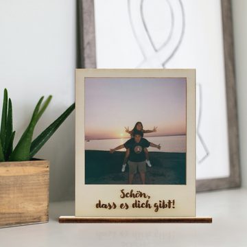 WANDStyle Bilderrahmen für Polaroid, aus Holz mit Gravur "Schön, dass es dich gibt!"