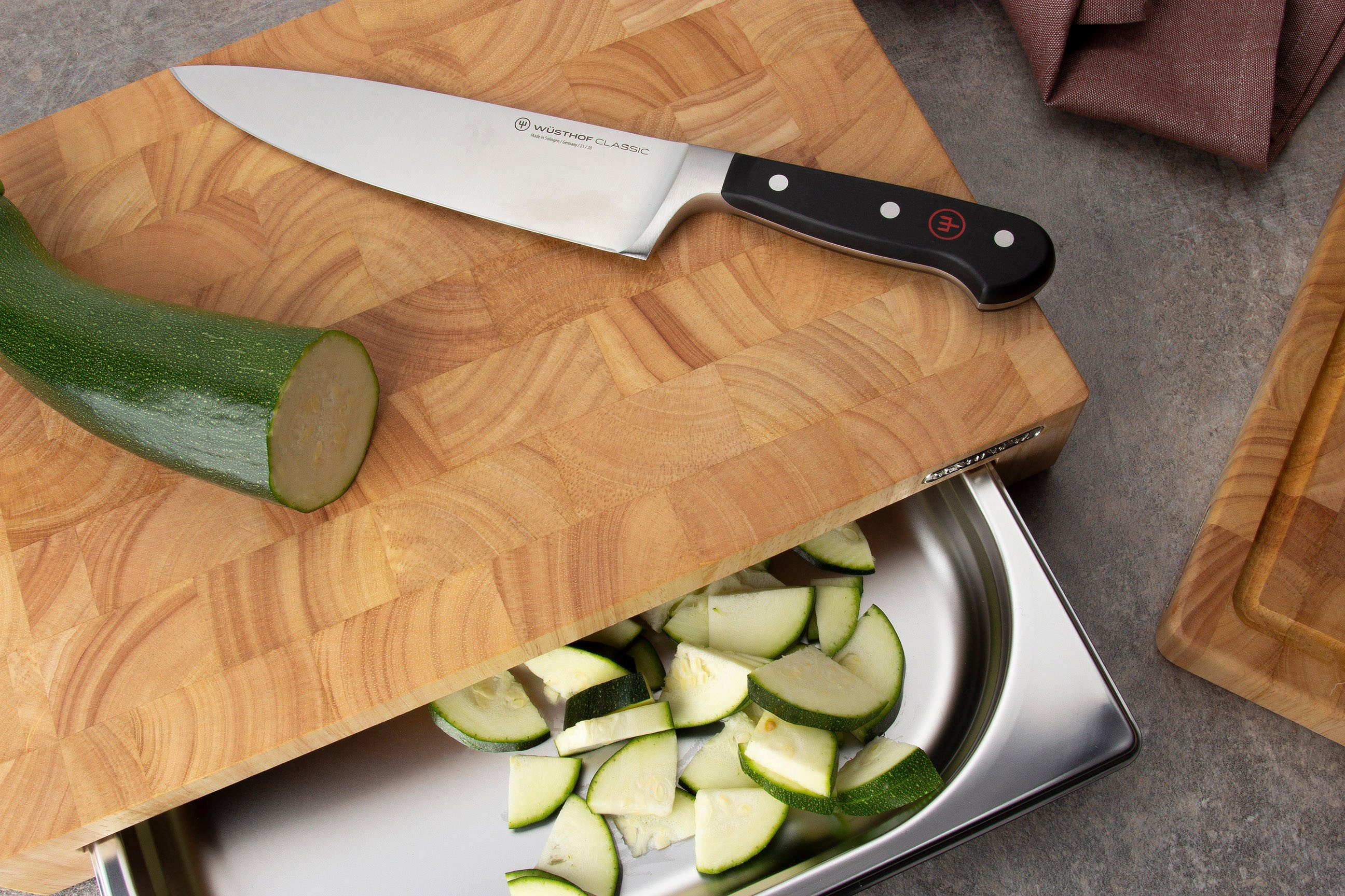 Continenta Schneidebrett, Massivholz, Handarbeit, mit Edelstahlschublade