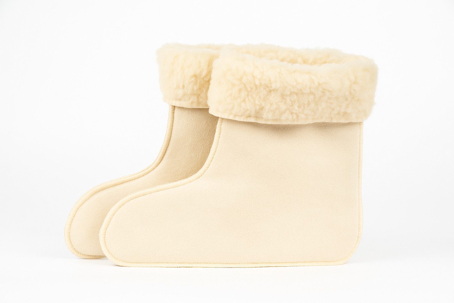 K. & N. Schurwolle Fußwärmer Schurwoll-Bettschuhe – Kuschelige Wärmespender für kalte Nächte S/M, 2-tlg., kuschlig warm