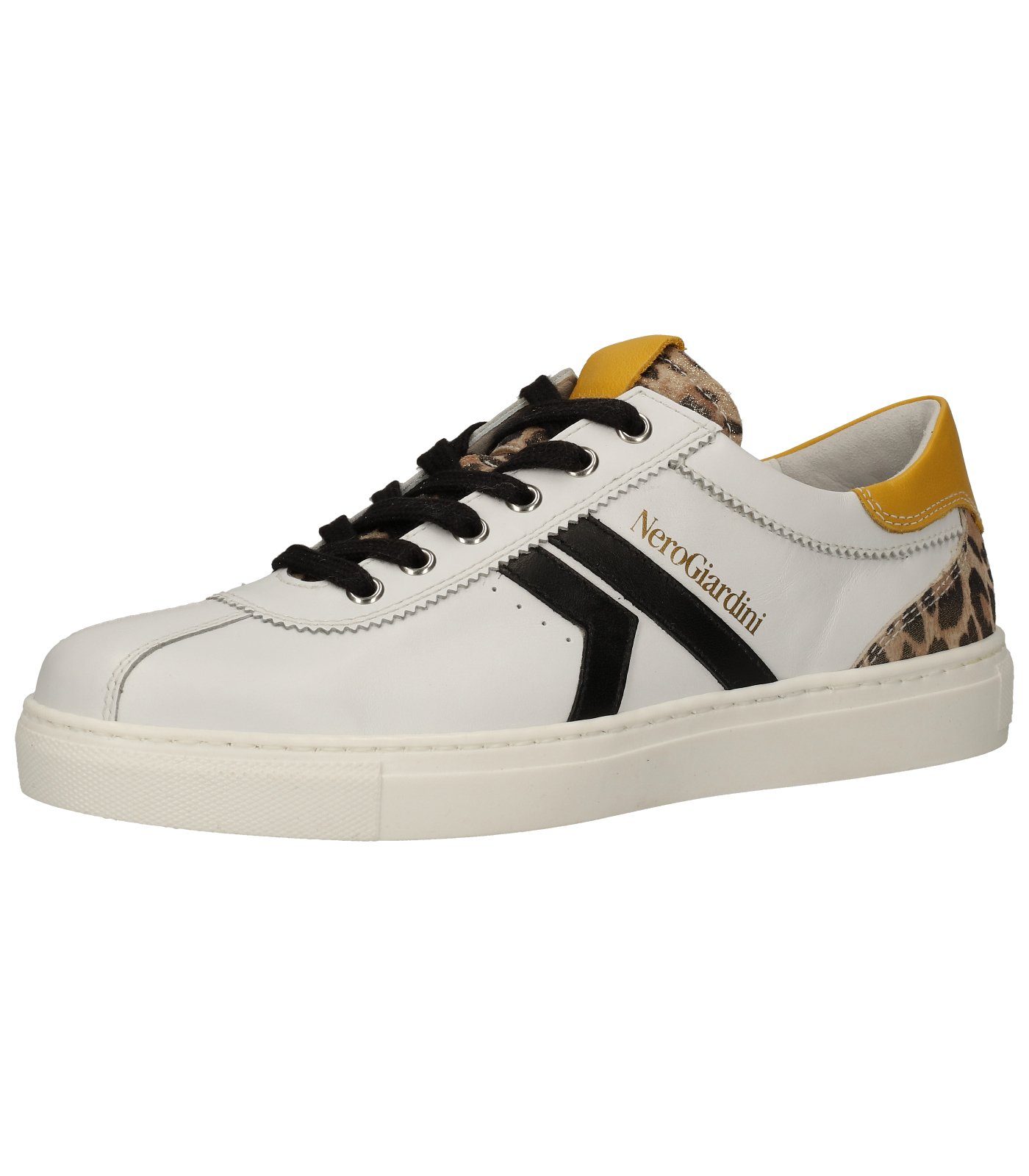 NEROGIARDINI Sneakers misura 39 - Consegna gratuita