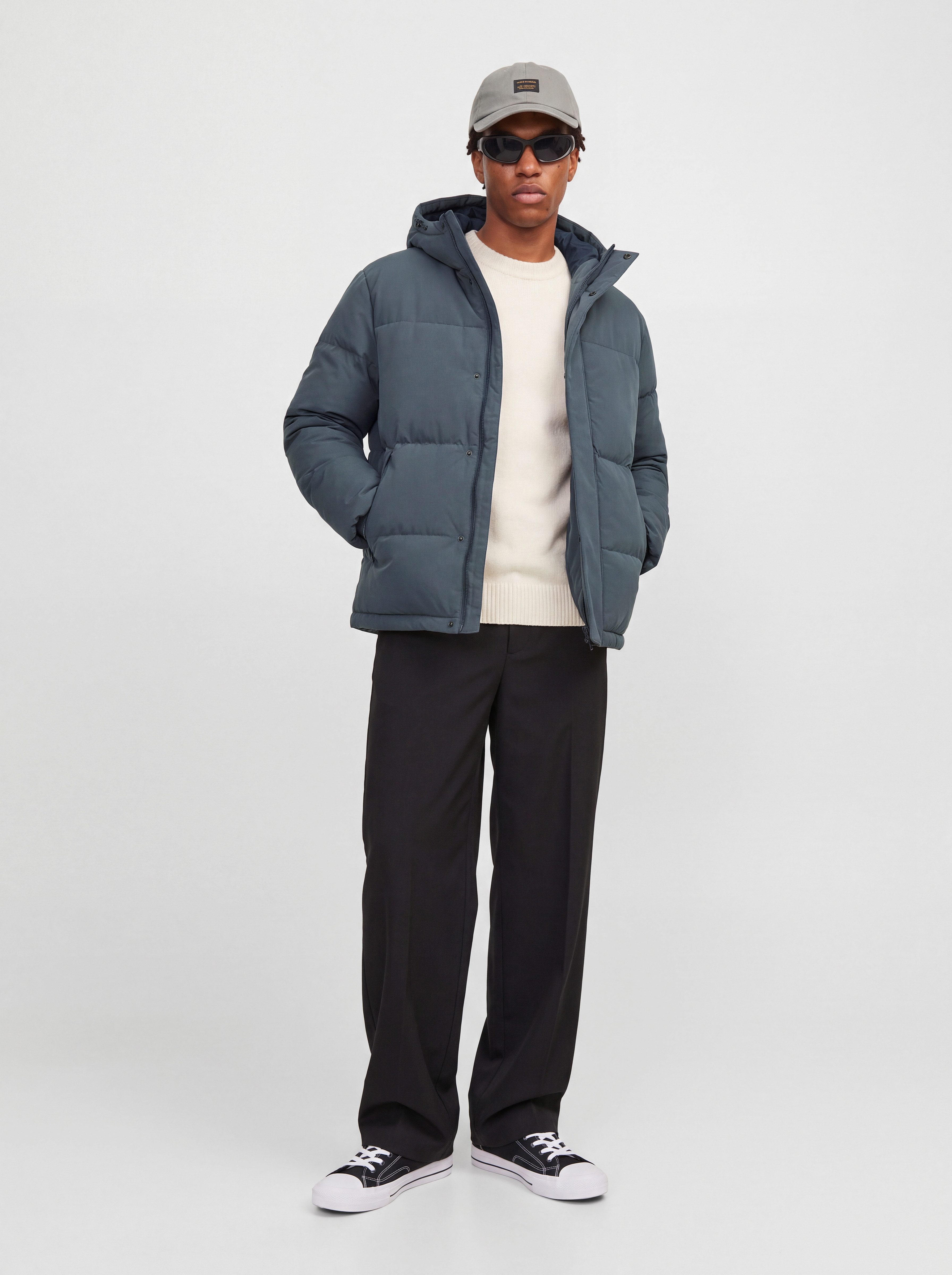 Jack & Jones Steppjacke JJESOHO PUFFER HOOD AW26 SN Kunstfaser, regular fit – Bild 4 von 5